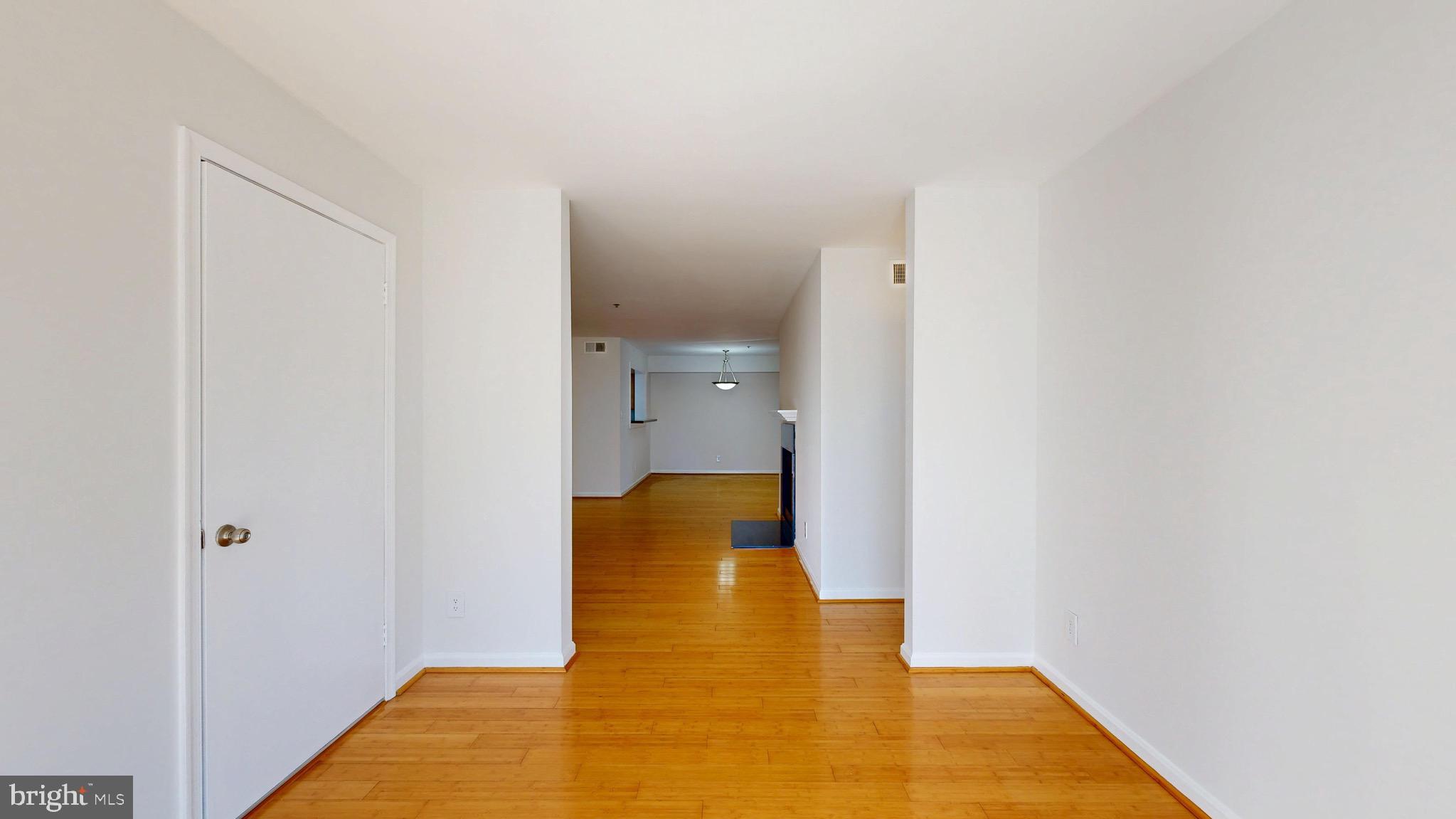 3179 SUMMIT SQUARE DRIVE 2-C4