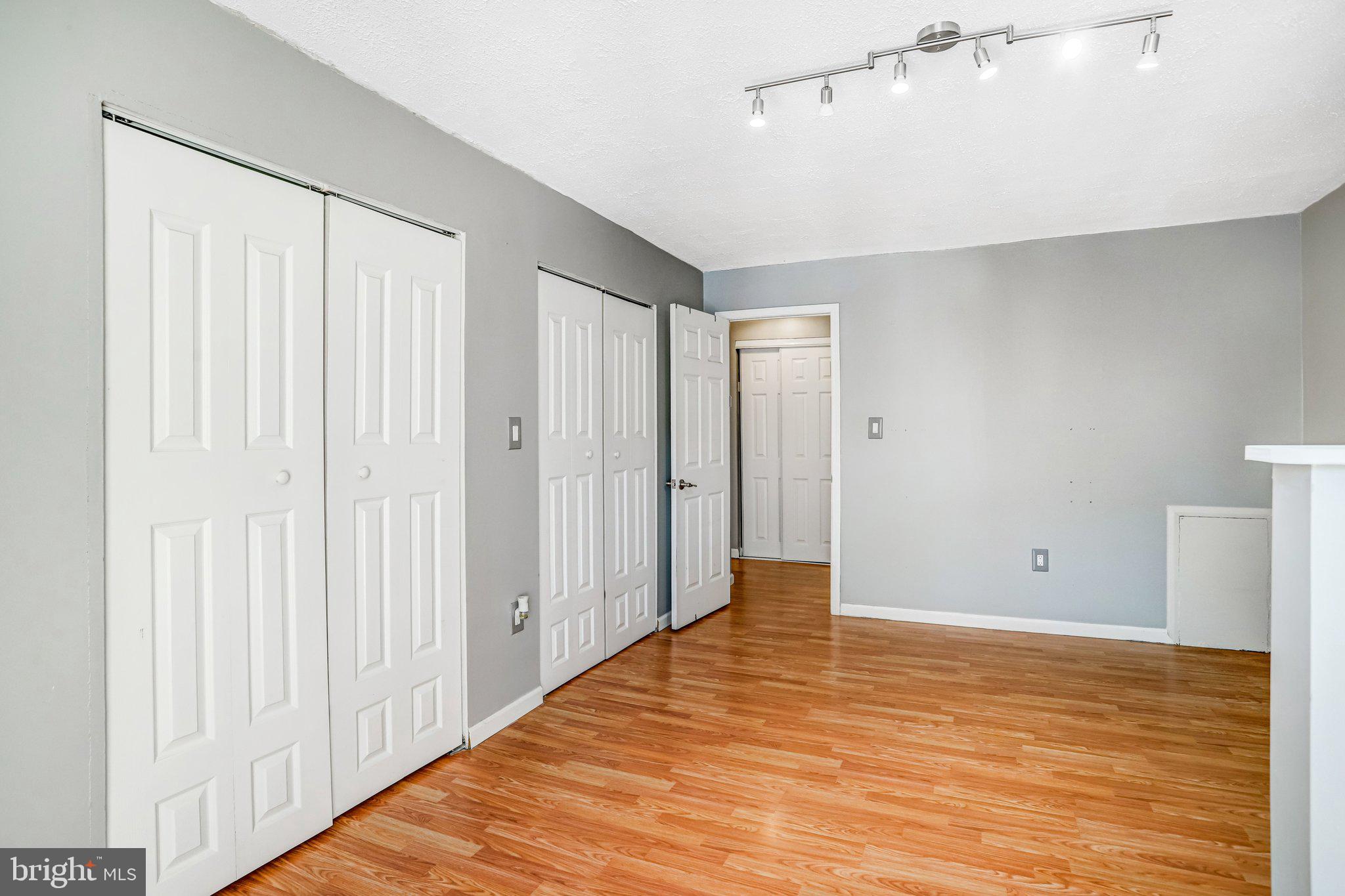 5612 BLOOMFIELD DRIVE 204