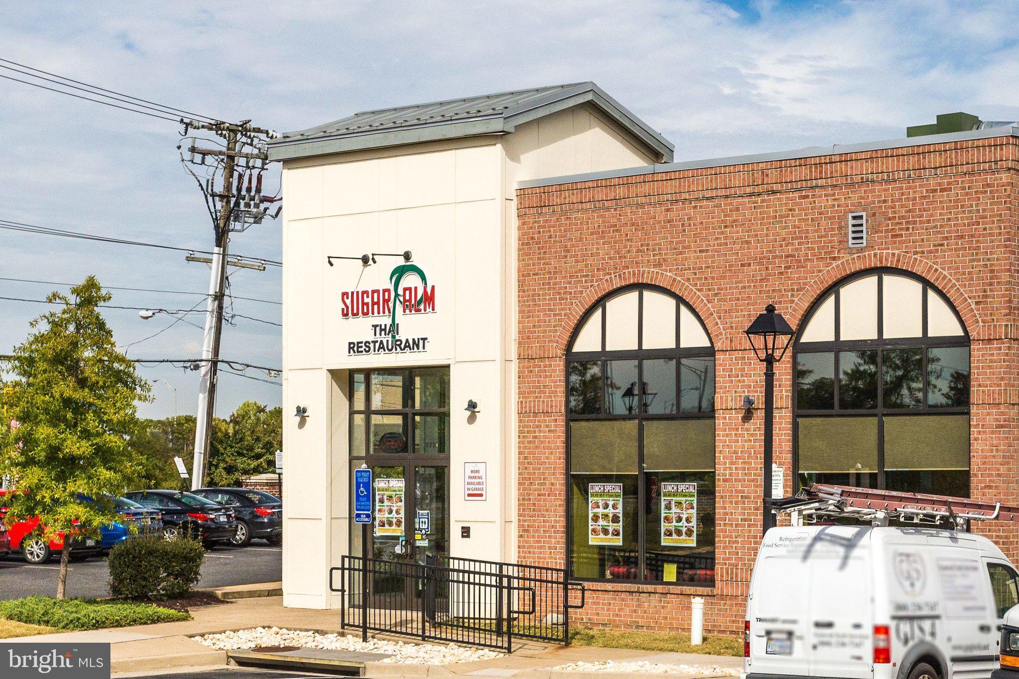 5612 BLOOMFIELD DRIVE 204