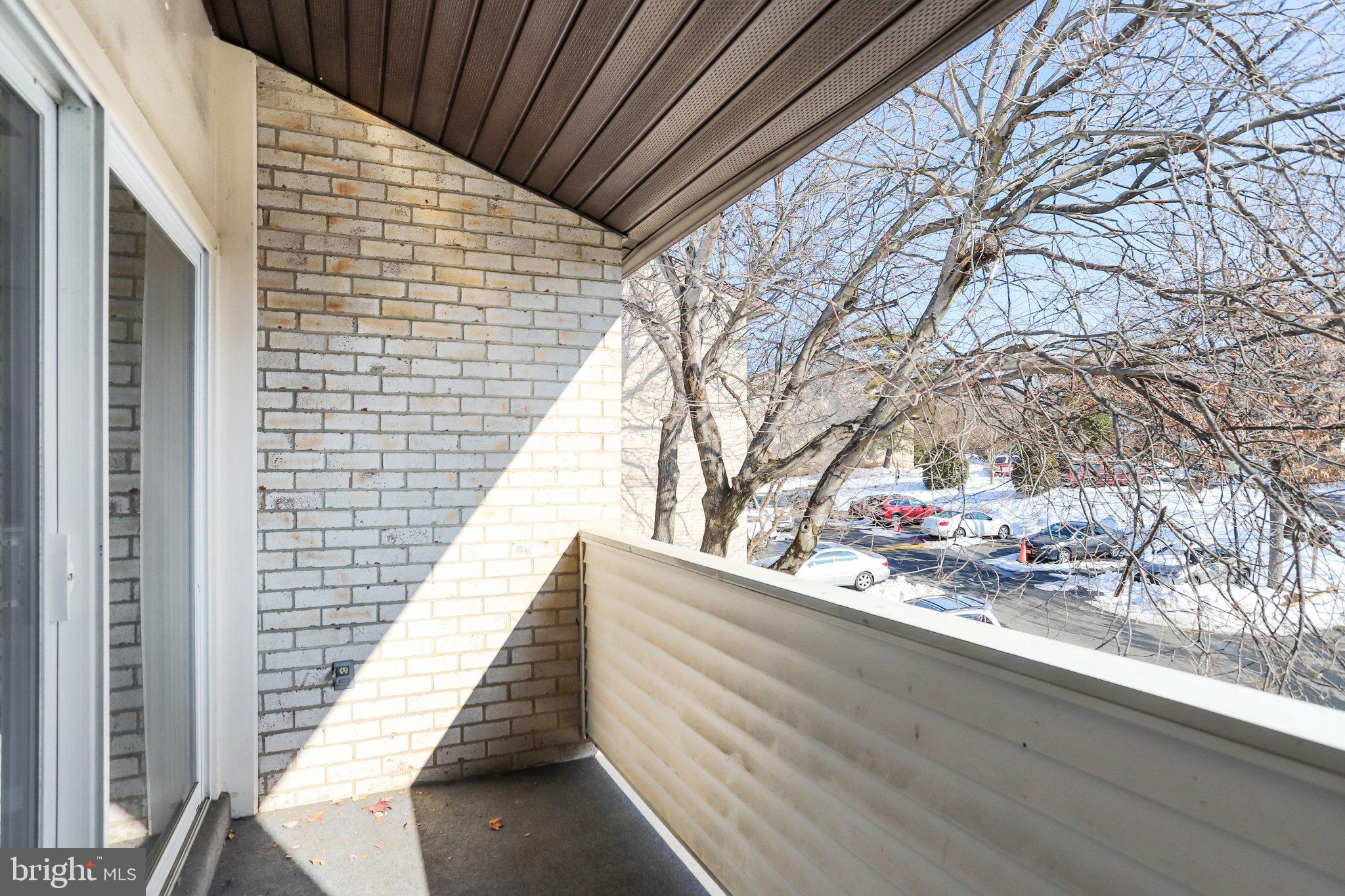 5612 BLOOMFIELD DRIVE 204