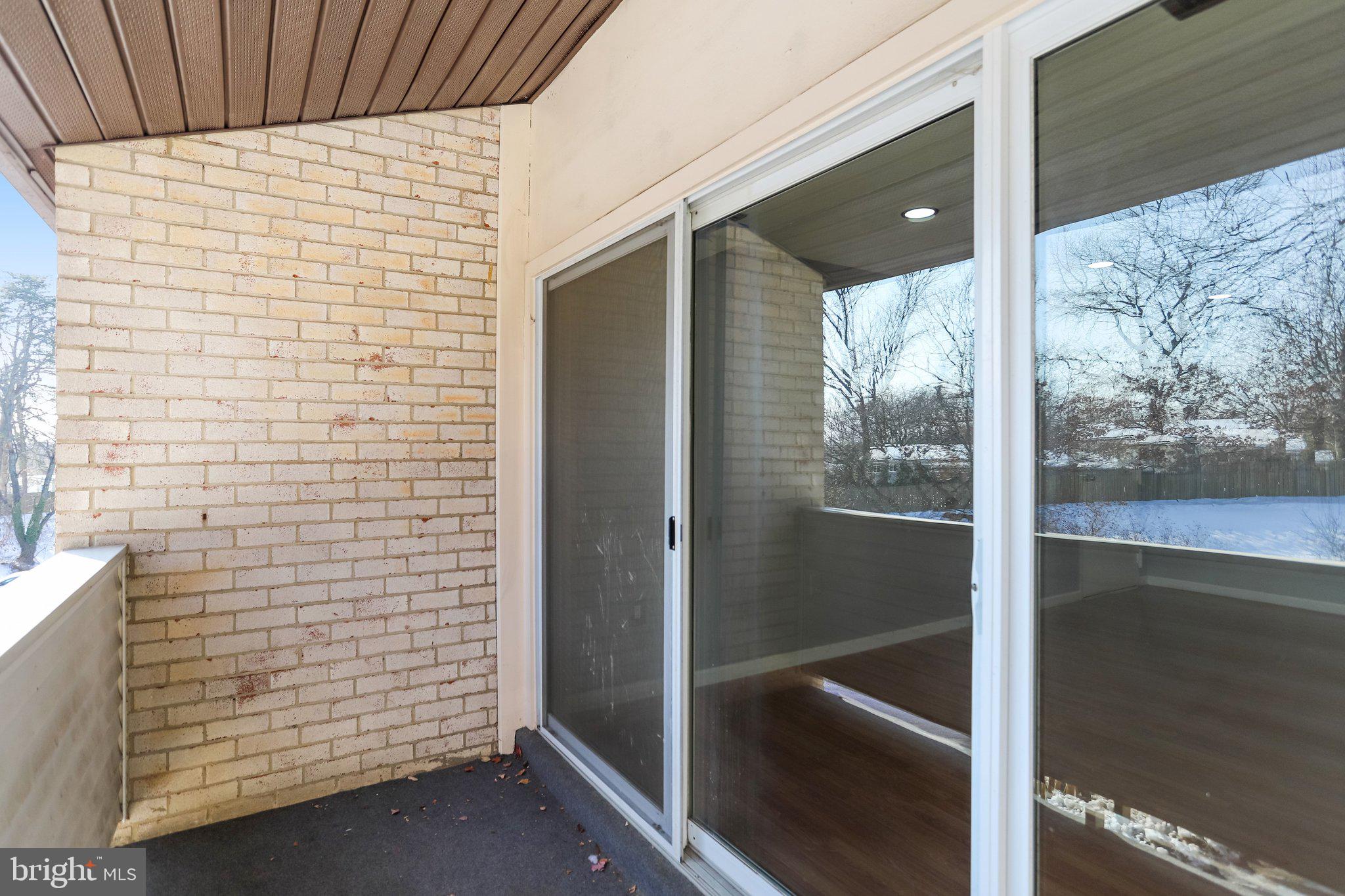 5612 BLOOMFIELD DRIVE 204