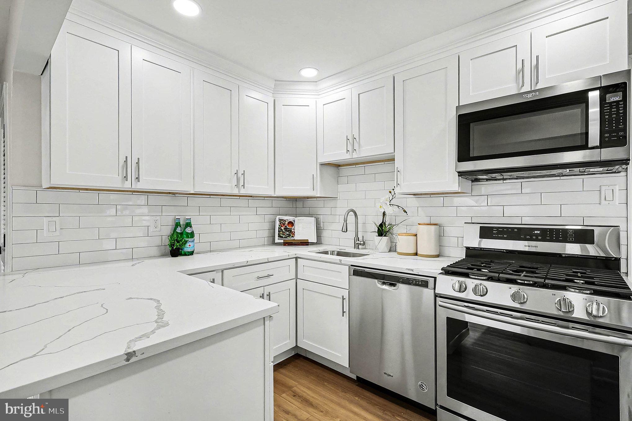 6214 GARRETSON STREET