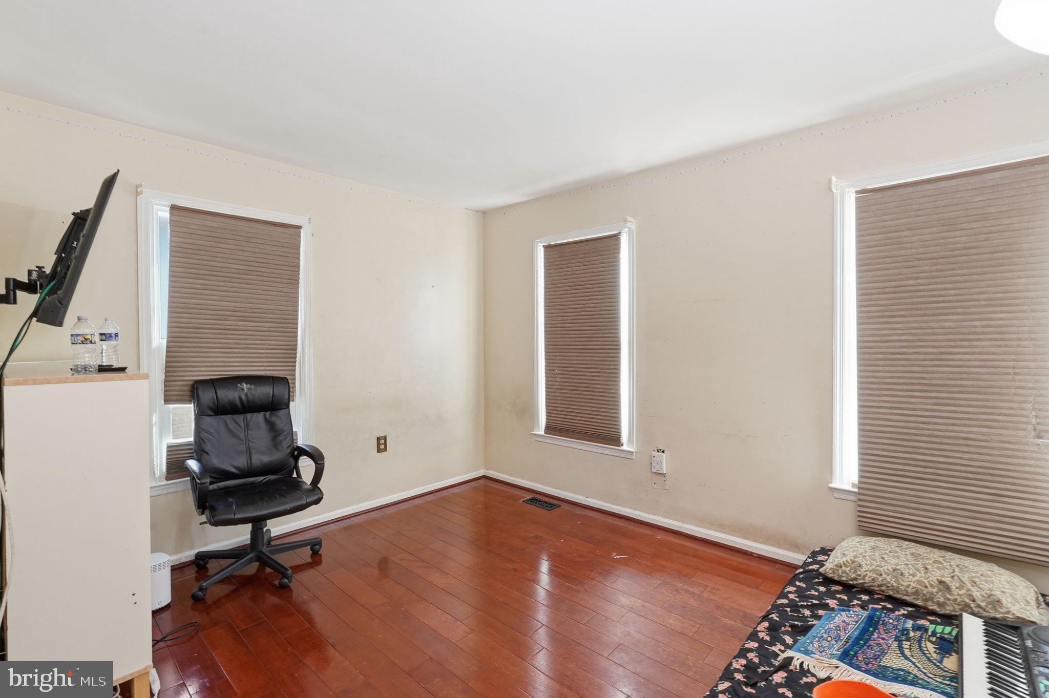 5810 APSLEY HOUSE COURT