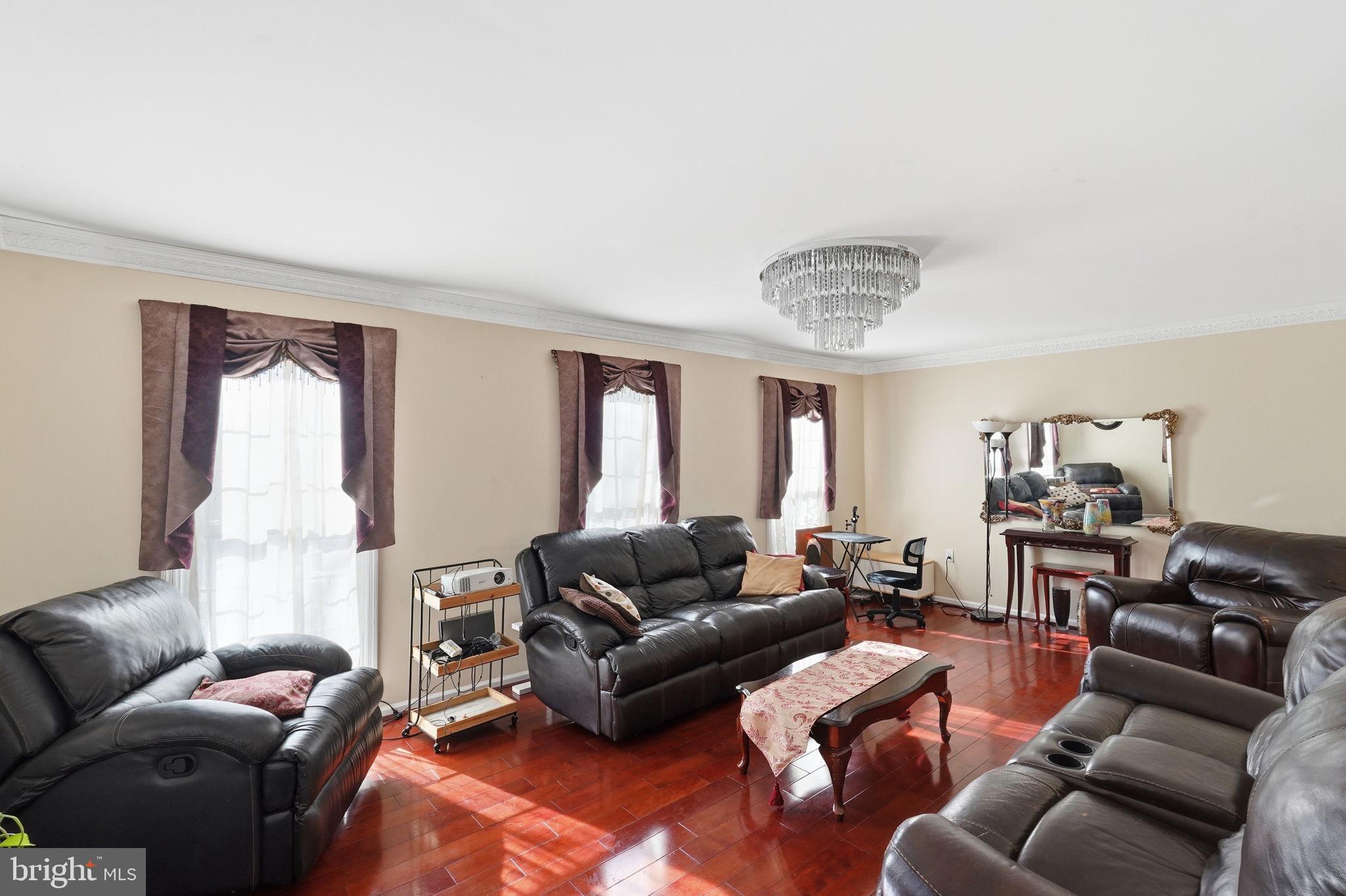 5810 APSLEY HOUSE COURT