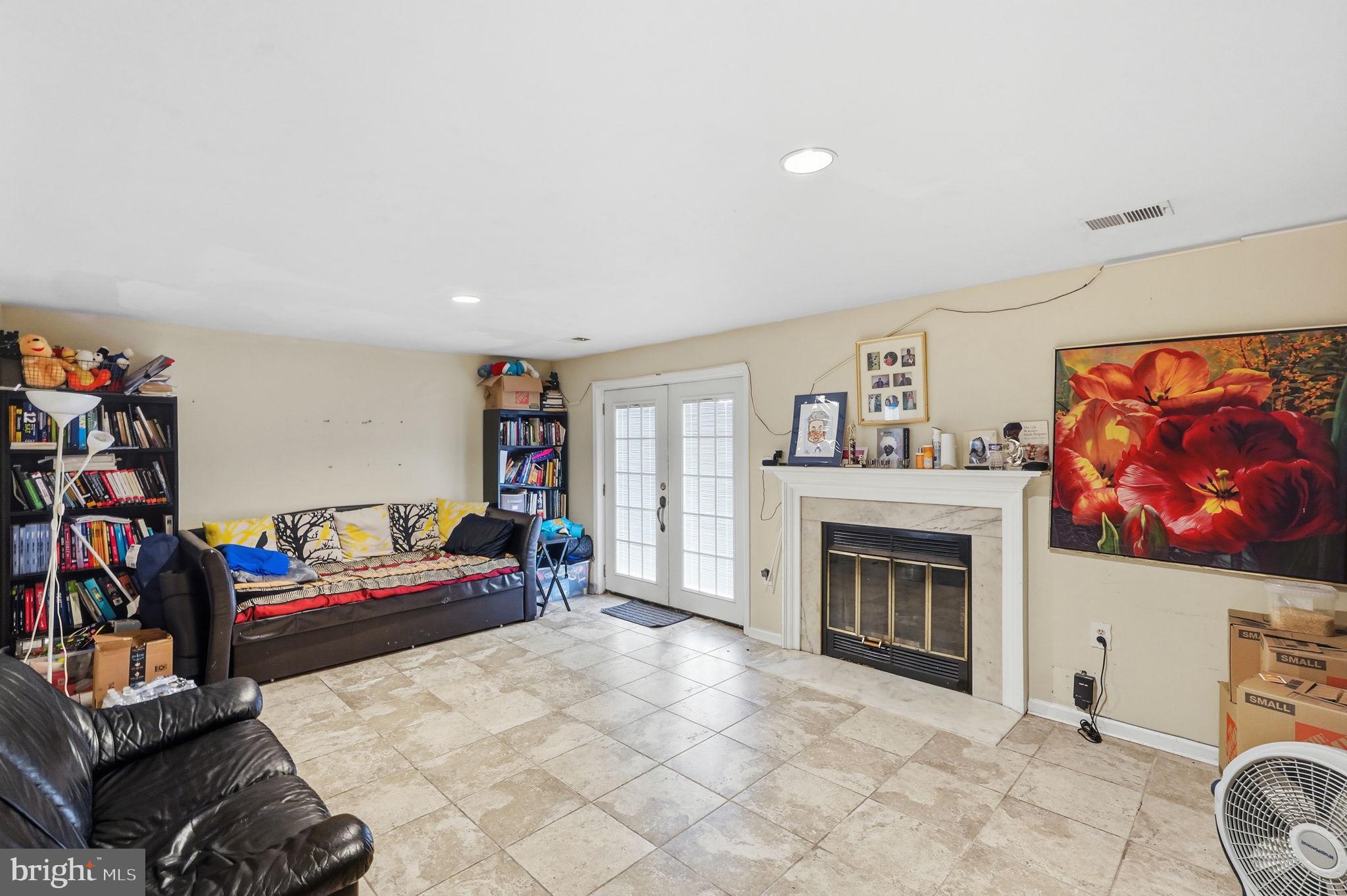 5810 APSLEY HOUSE COURT