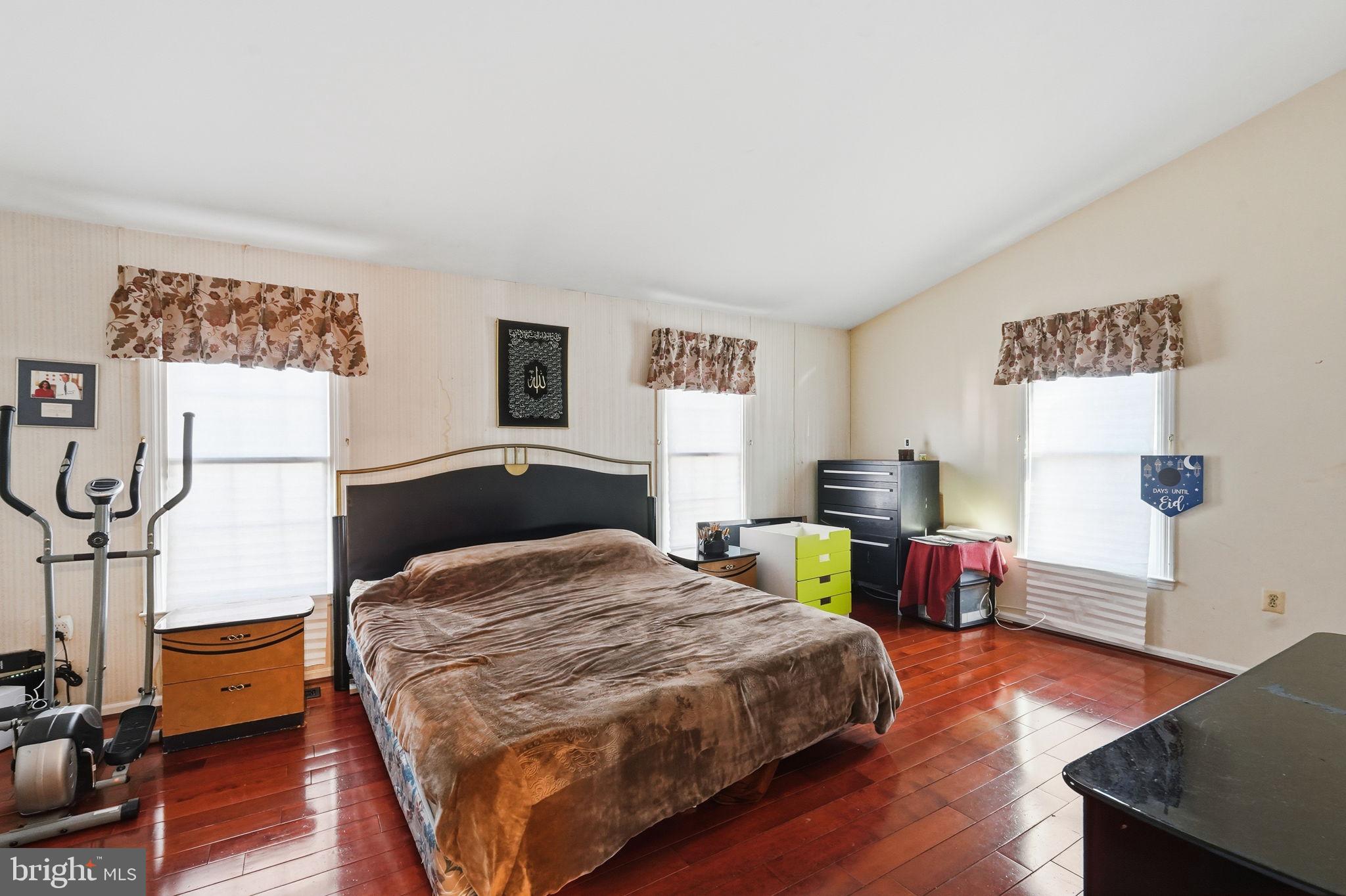 5810 APSLEY HOUSE COURT