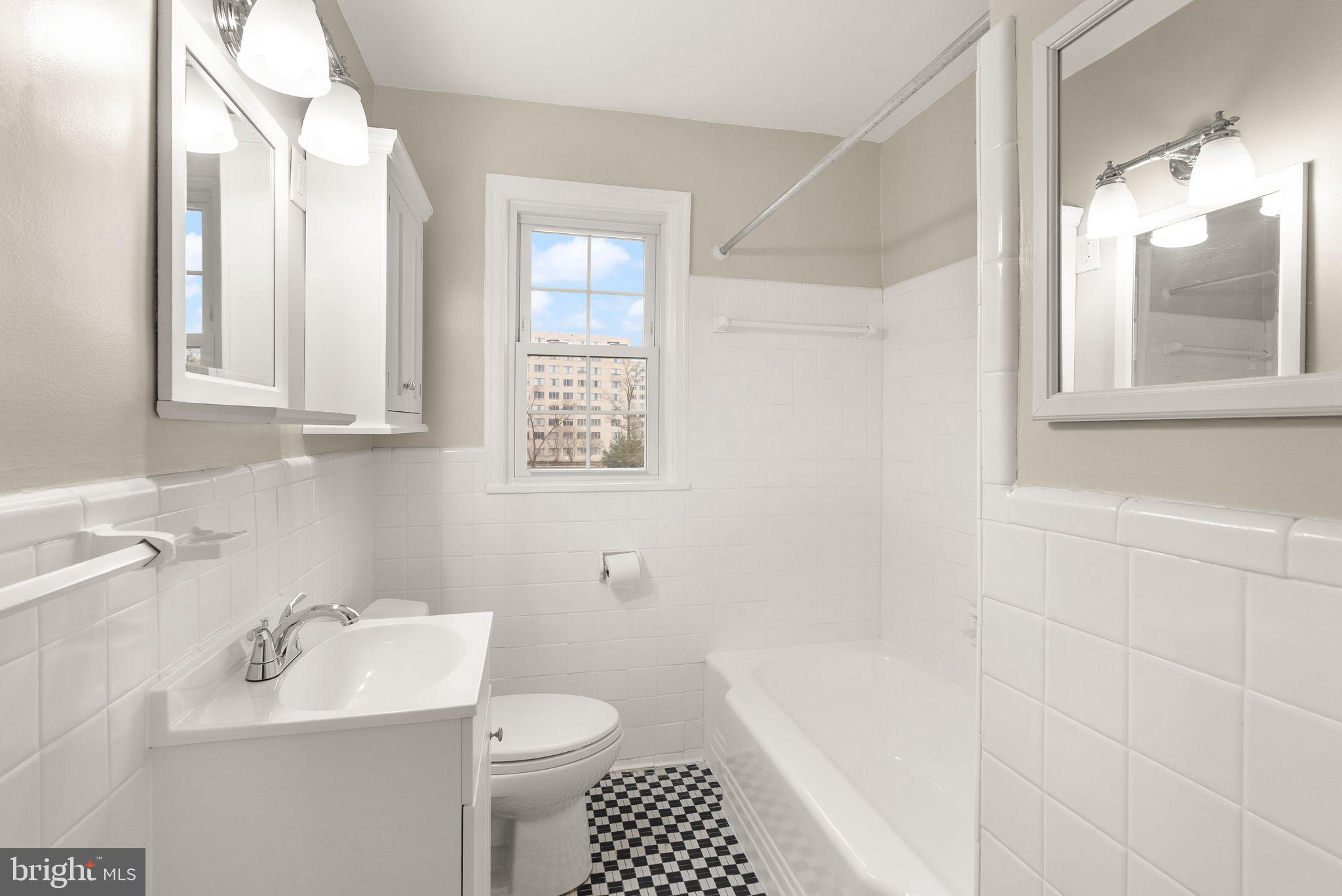 6628 E WAKEFIELD DRIVE E C1