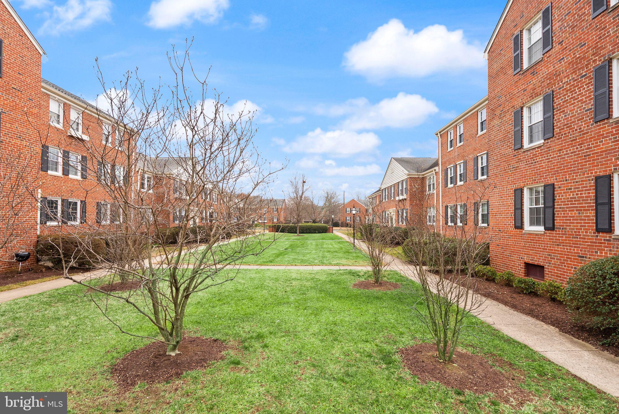 6628 E WAKEFIELD DRIVE E C1