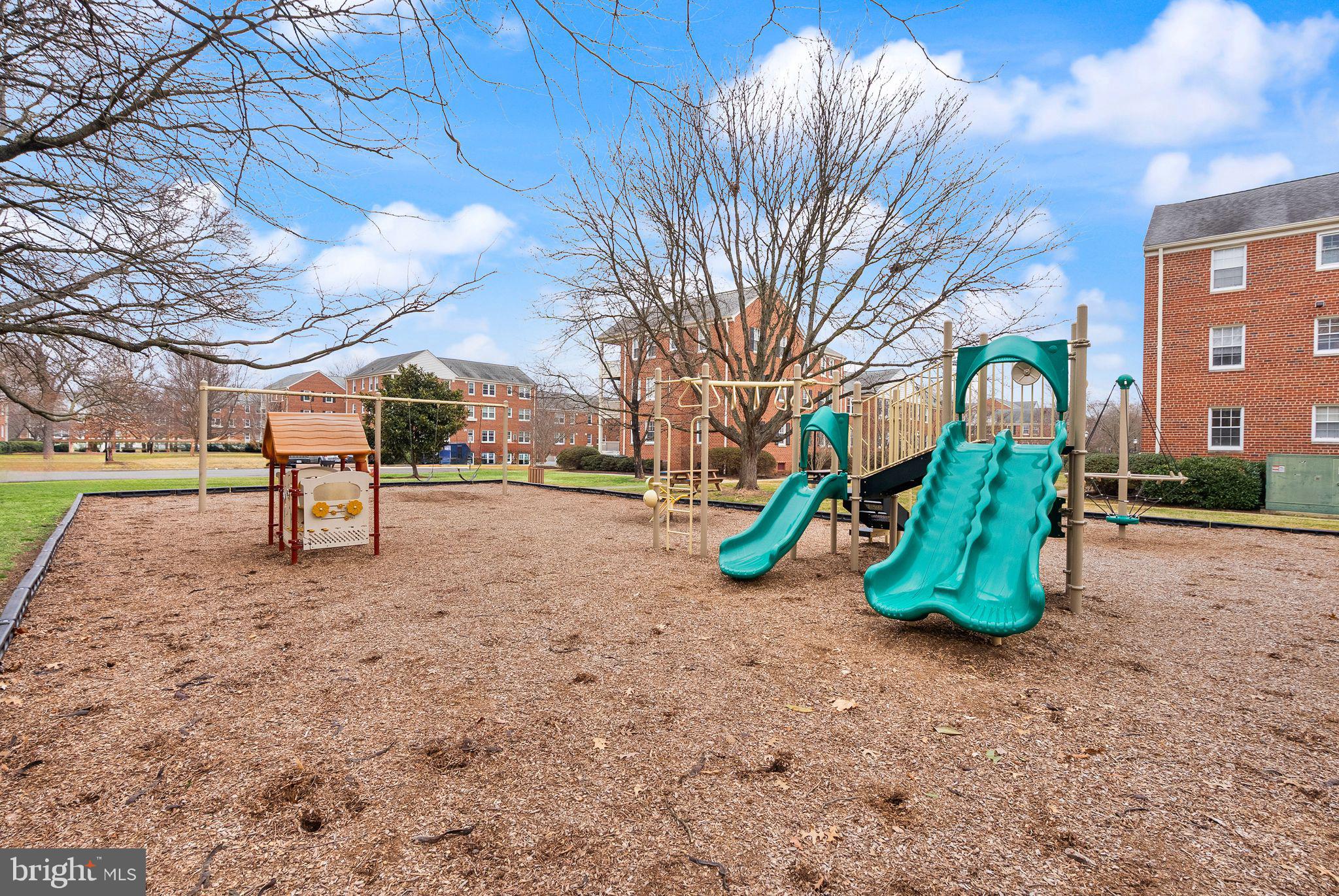 6628 E WAKEFIELD DRIVE E C1