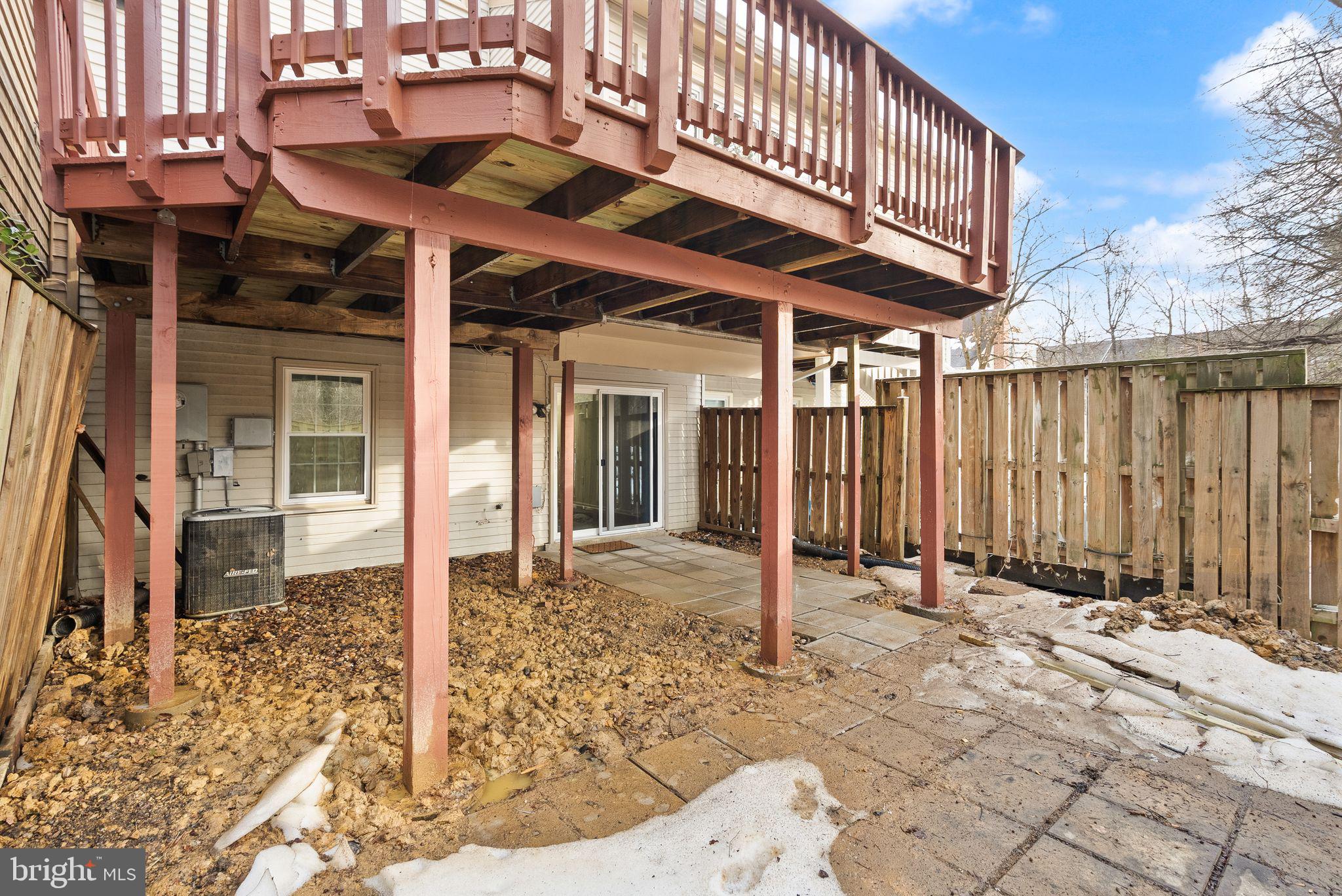 3006 OAKTON MEADOWS COURT