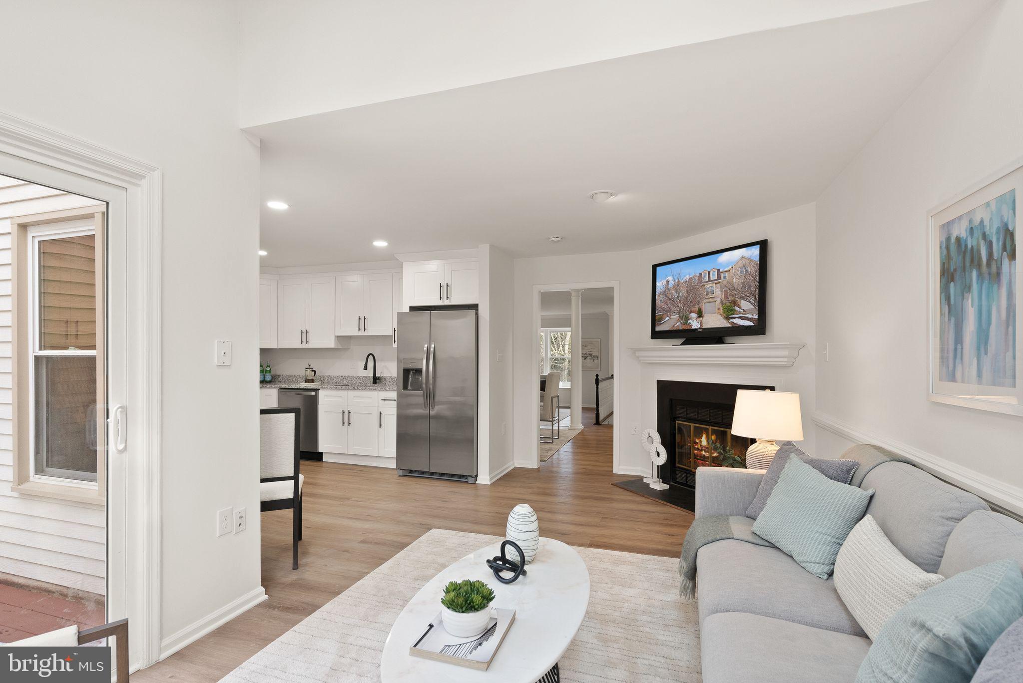 3006 OAKTON MEADOWS COURT