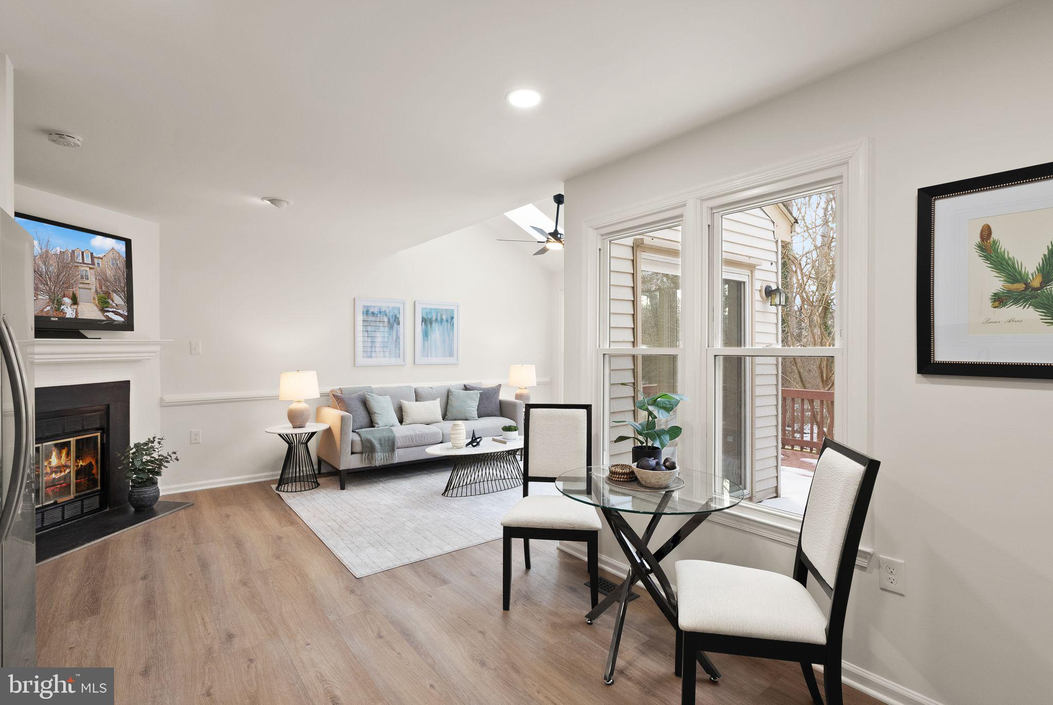 3006 OAKTON MEADOWS COURT