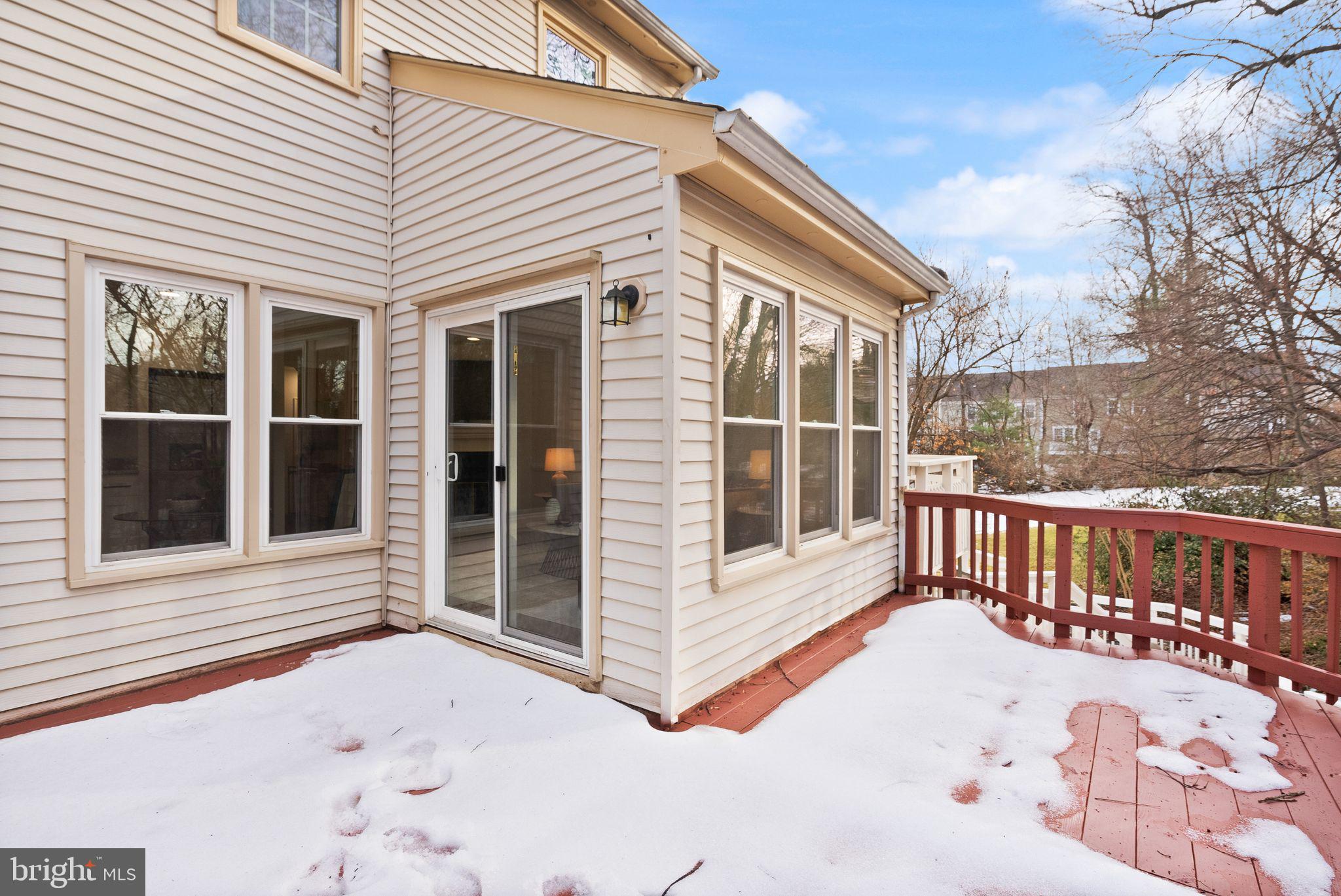 3006 OAKTON MEADOWS COURT