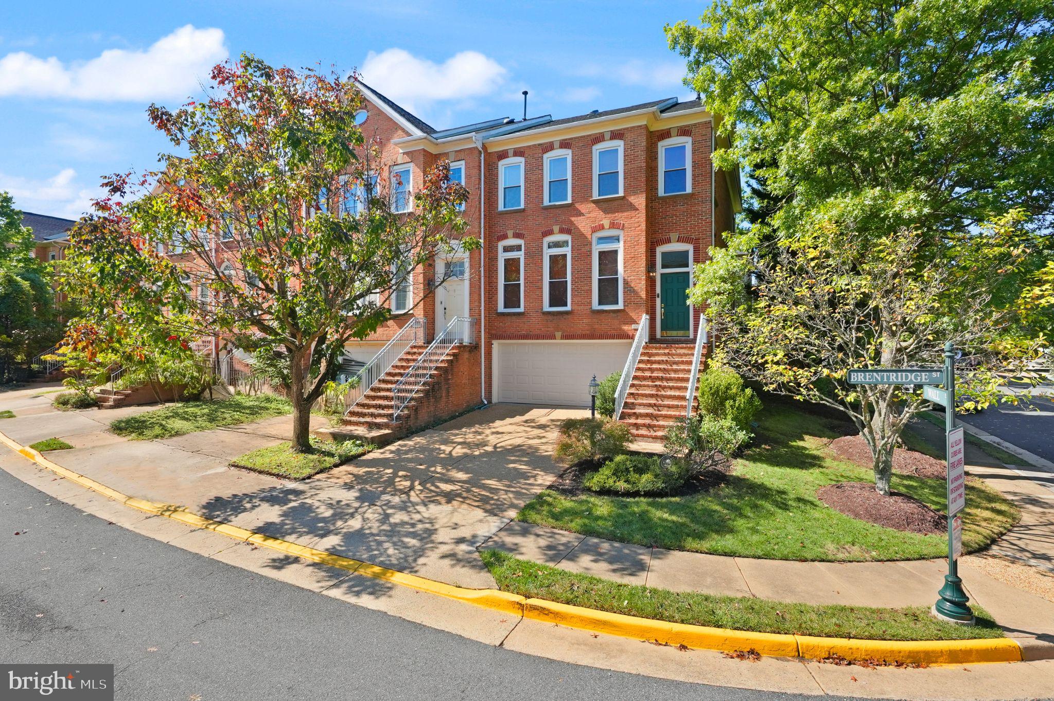 1800 BRENTRIDGE STREET