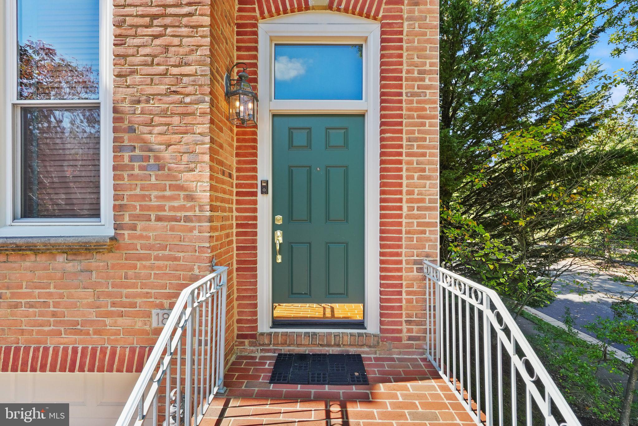 1800 BRENTRIDGE STREET