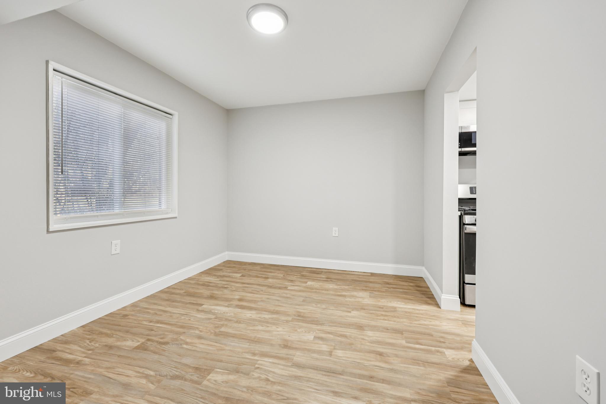 1410 NORTHGATE SQUARE 10/1A