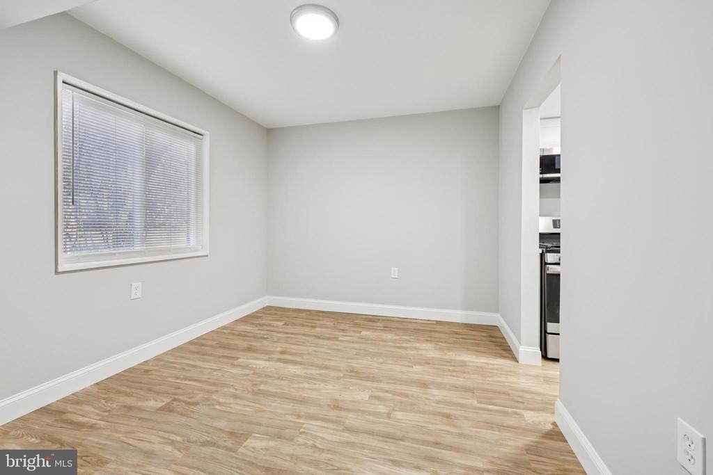 1410 NORTHGATE SQUARE 10/1A
