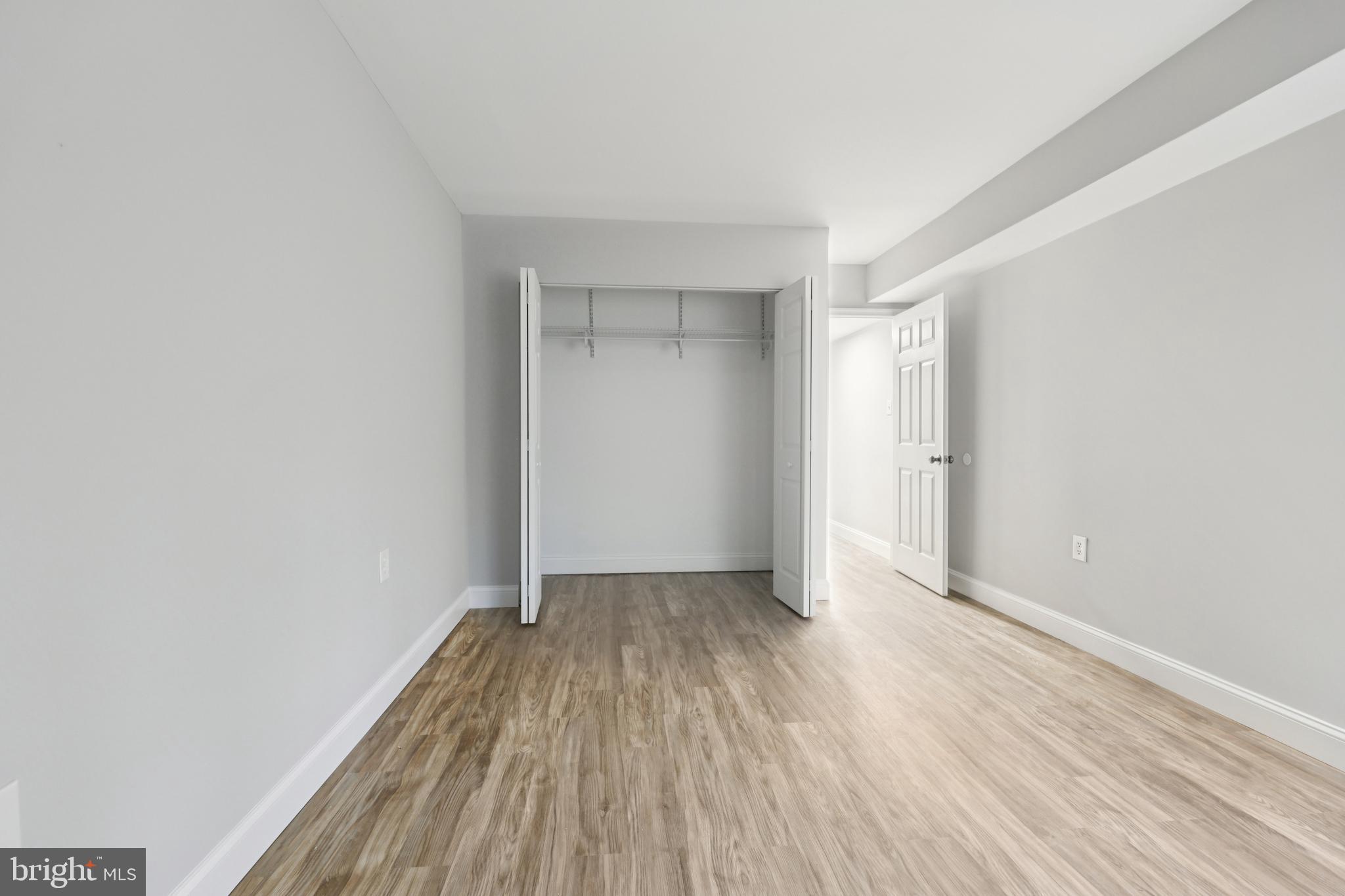 1410 NORTHGATE SQUARE 10/1A