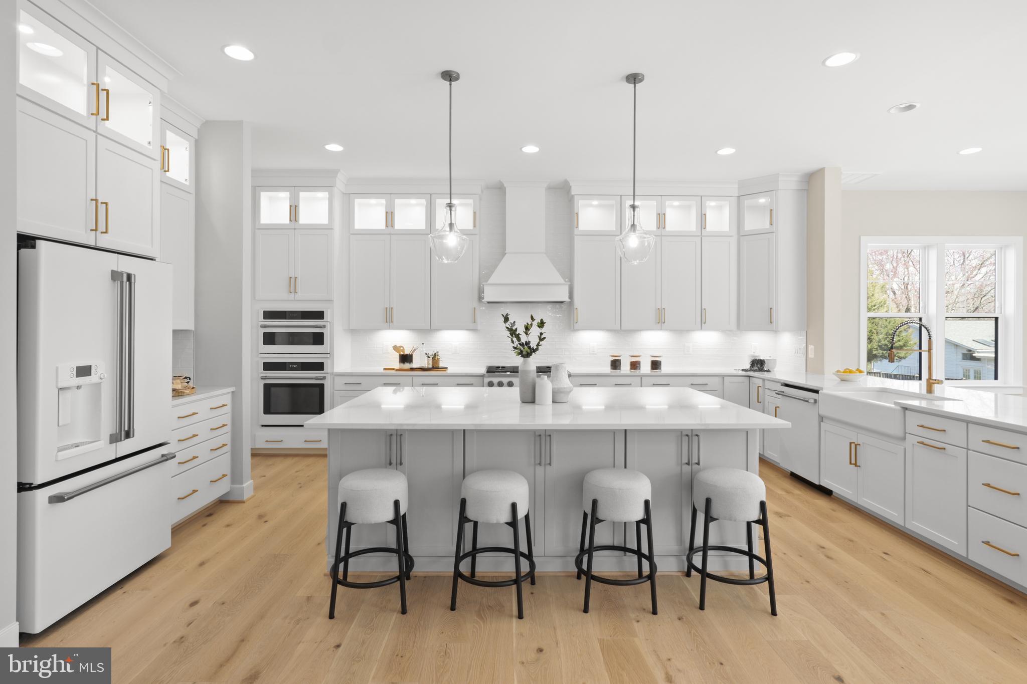 9211 KILMARNOCK DRIVE