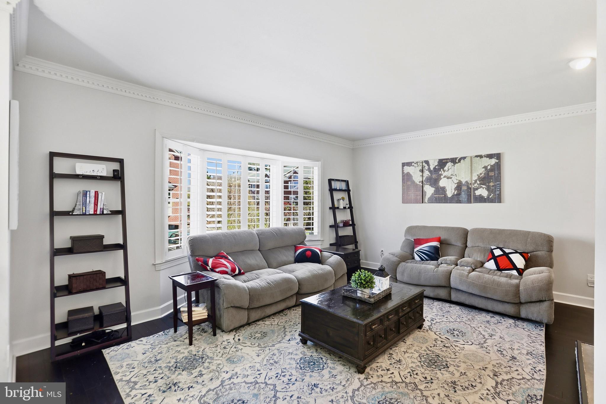 8176 MADRILLON COURT