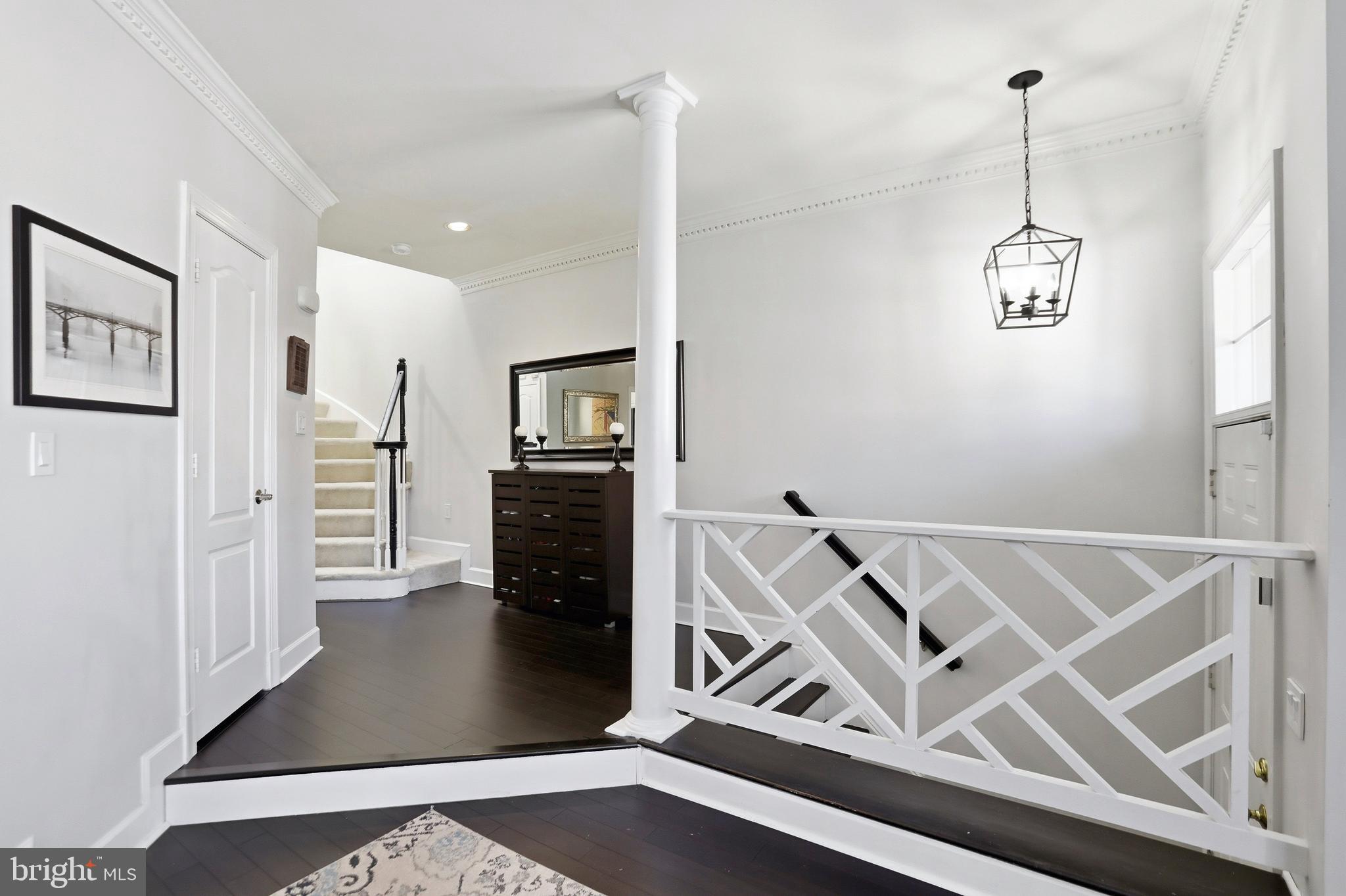 8176 MADRILLON COURT