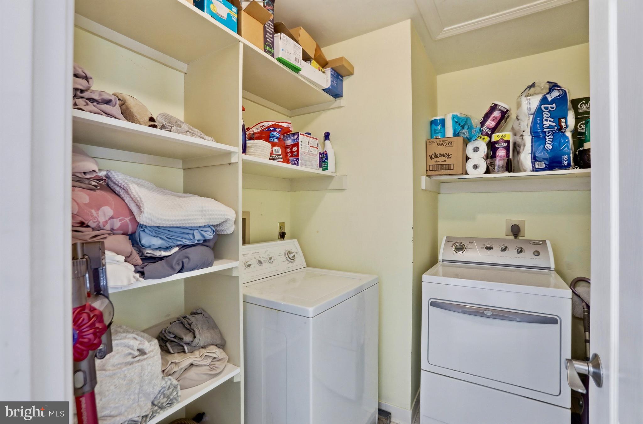 8176 MADRILLON COURT