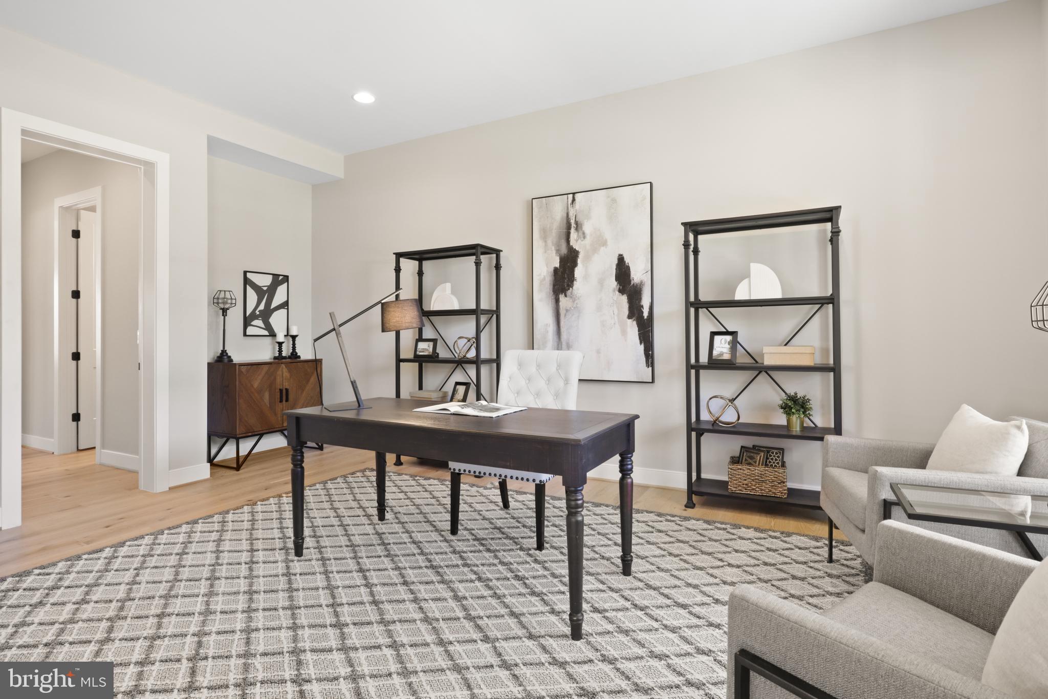 404 WINDOVER COURT NW