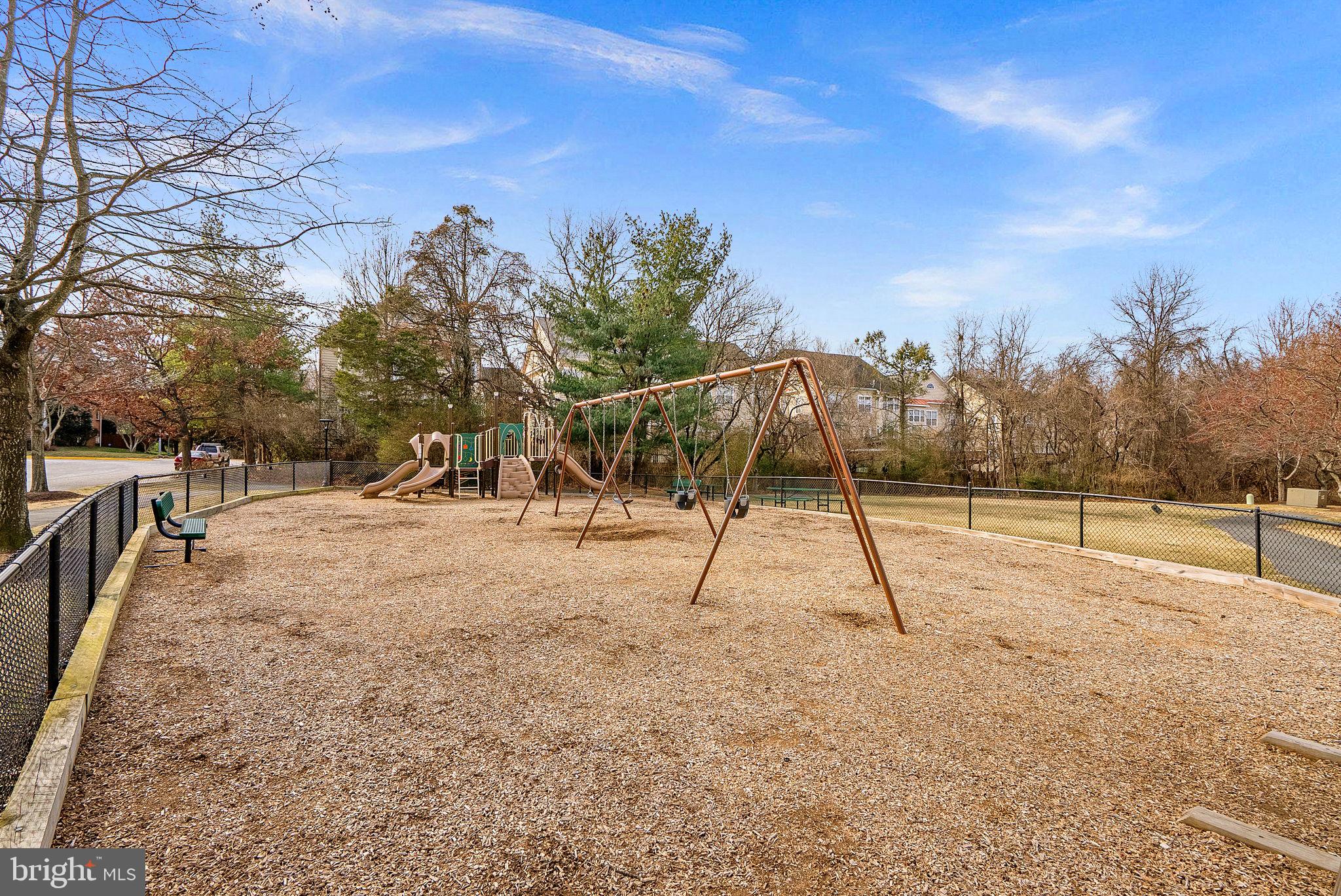 1795 BRENTRIDGE STREET