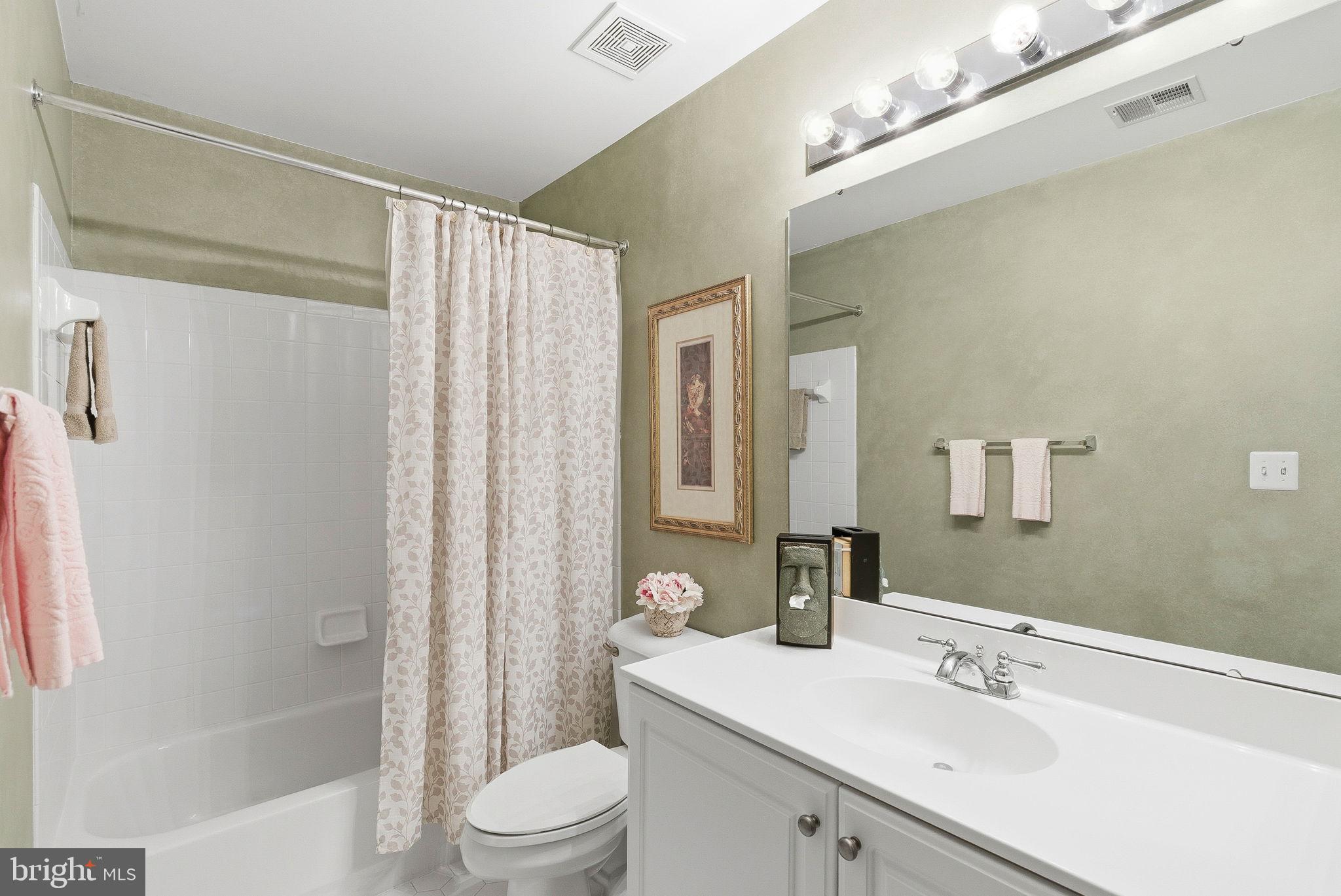 1795 BRENTRIDGE STREET