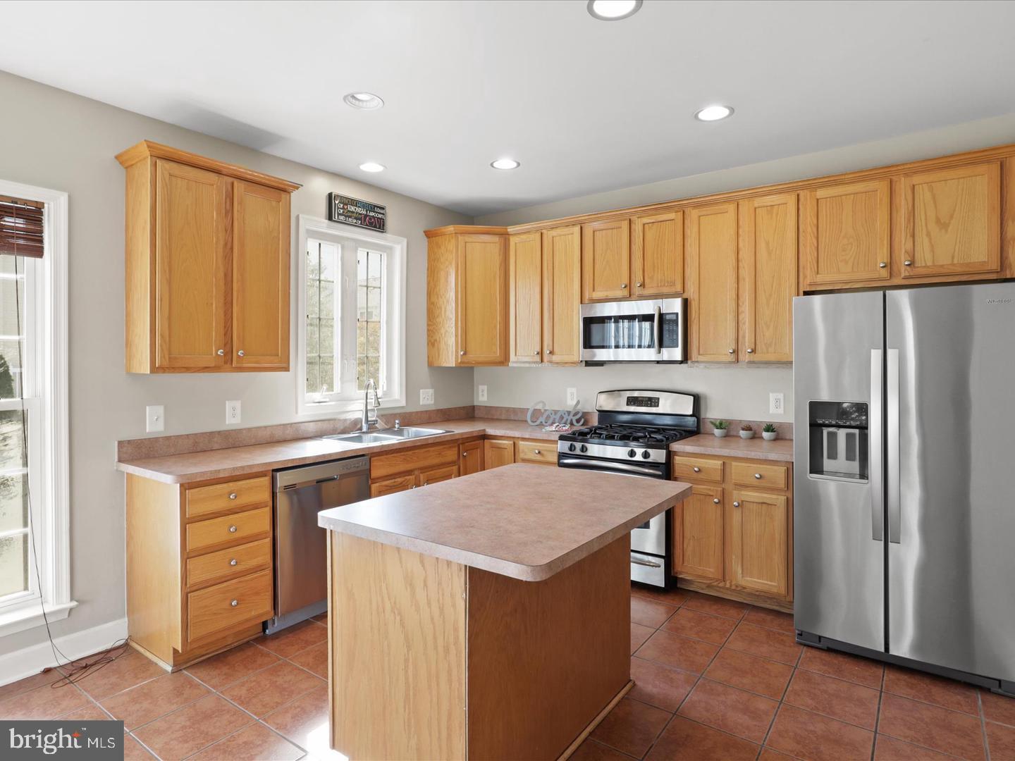 2501 BRONZE STONE PLACE