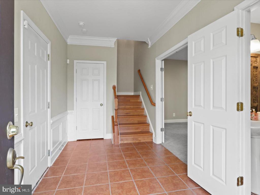 2501 BRONZE STONE PLACE