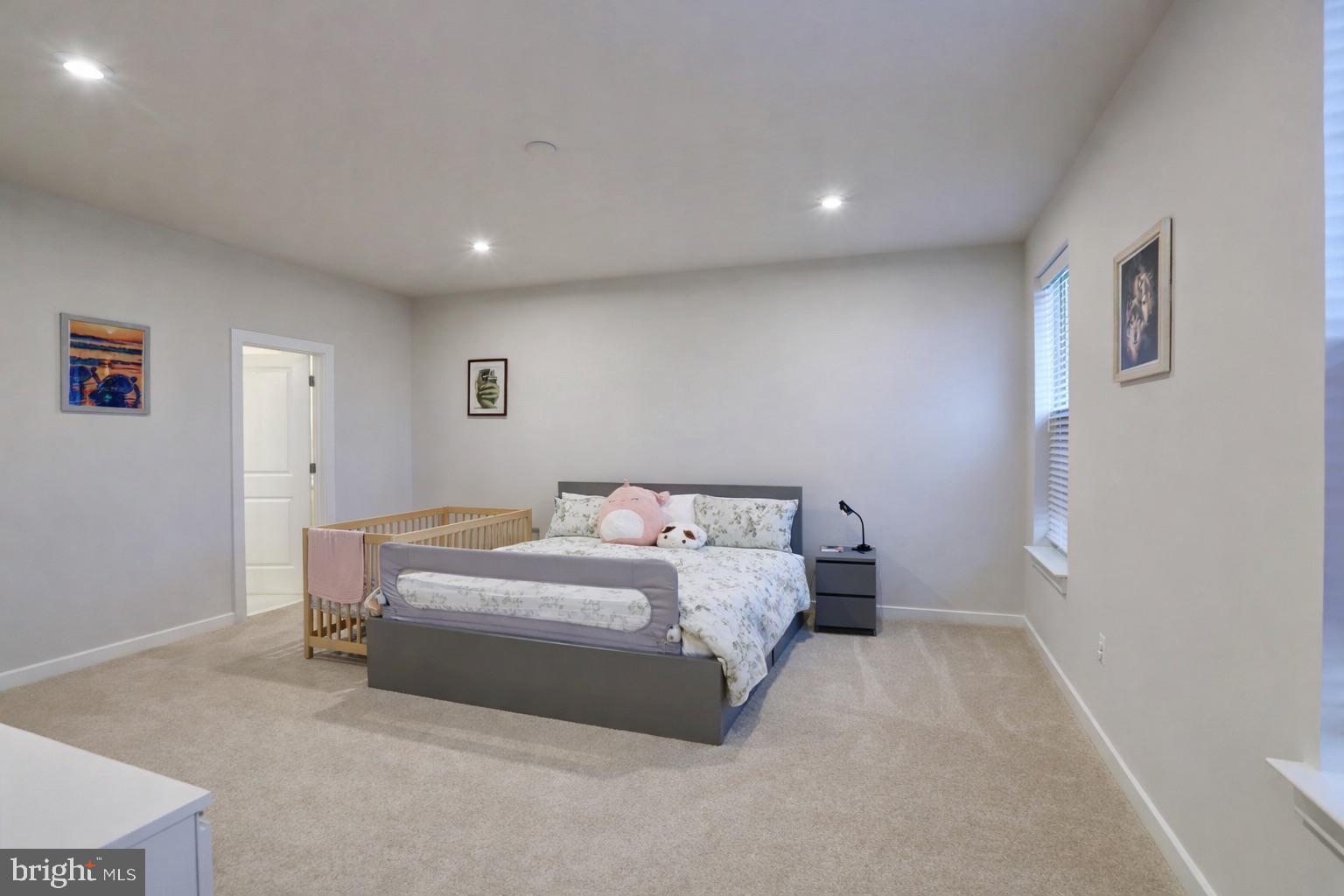 2135 GLACIER ROAD 90
