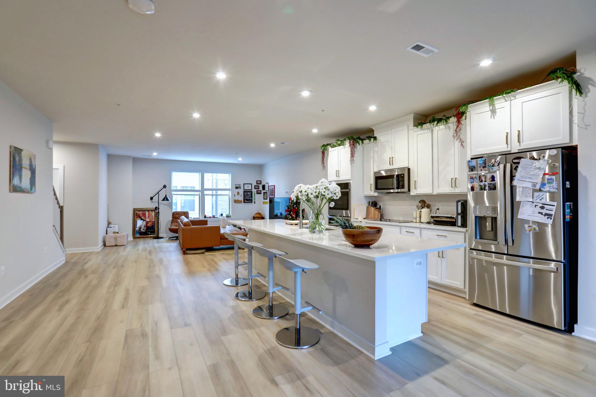 2135 GLACIER ROAD 90