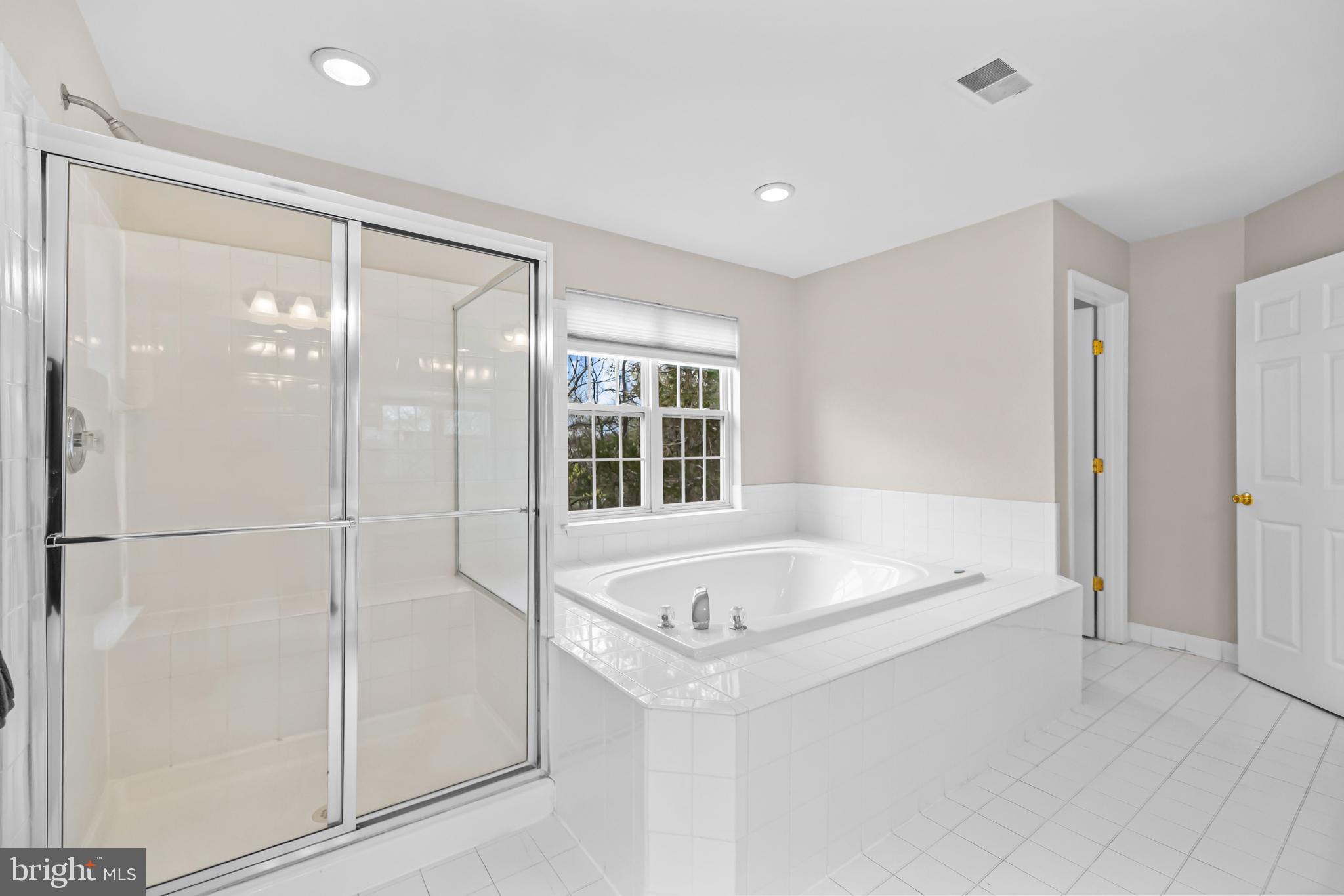 12494 CLIFF EDGE DRIVE