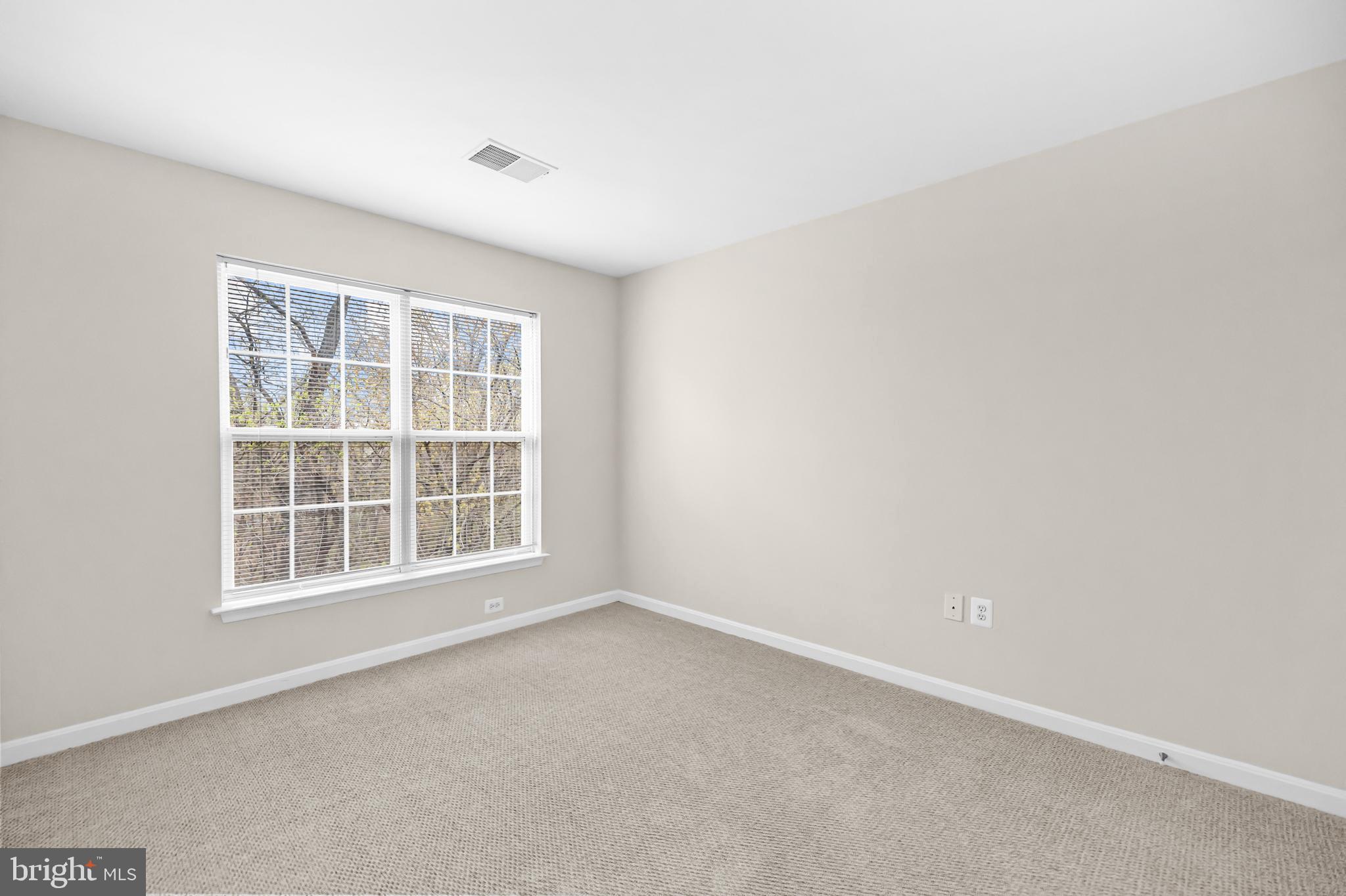 12494 CLIFF EDGE DRIVE