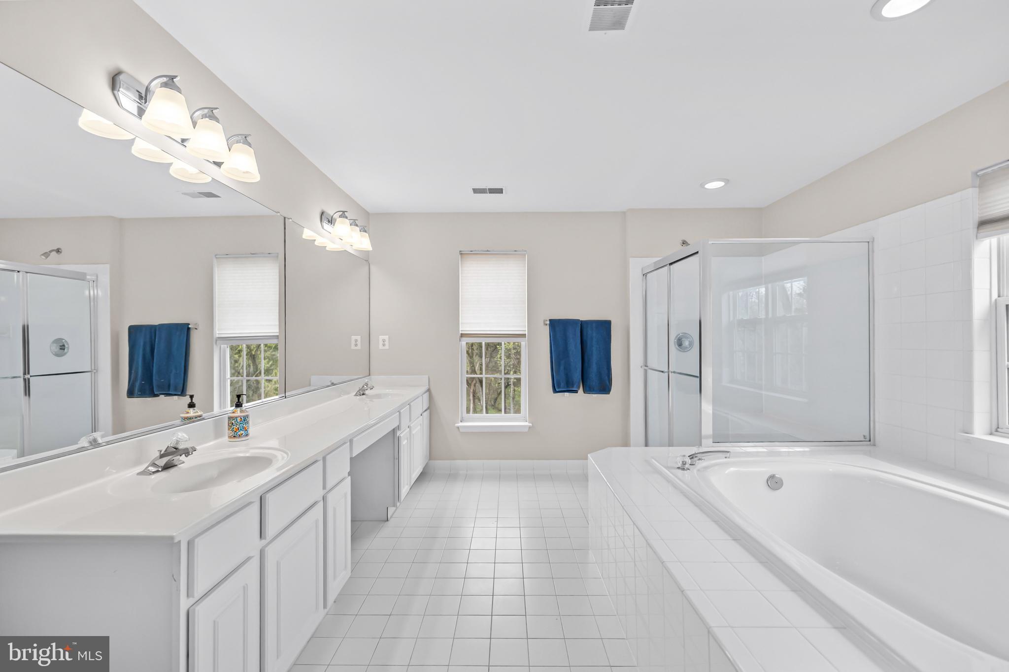 12494 CLIFF EDGE DRIVE