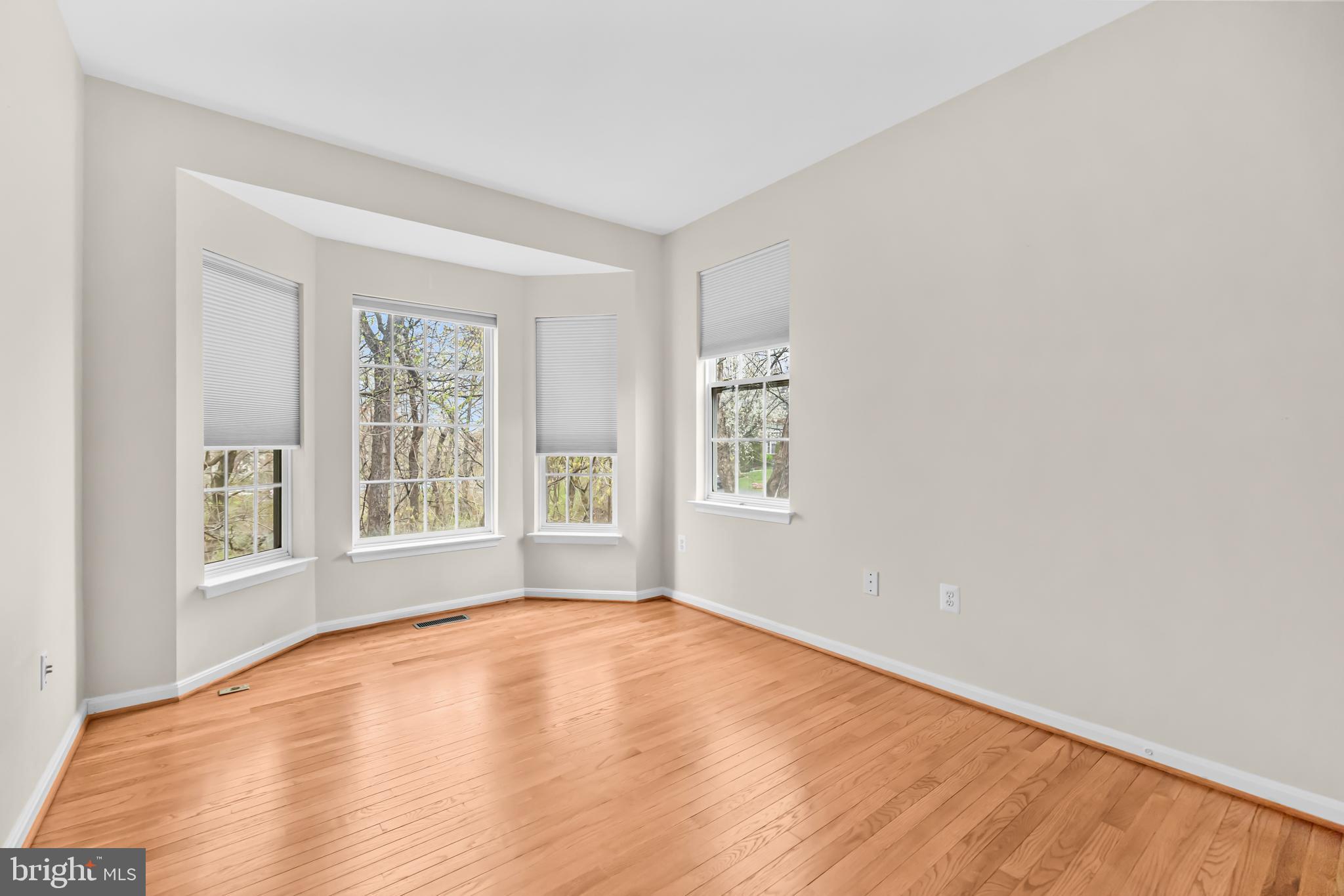 12494 CLIFF EDGE DRIVE