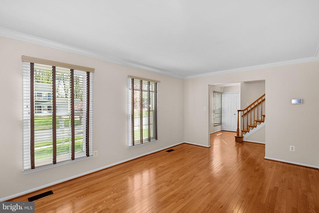 12525 ARNSLEY COURT