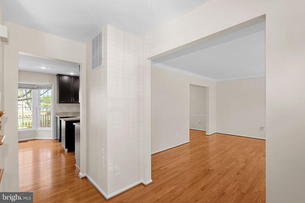 12525 ARNSLEY COURT