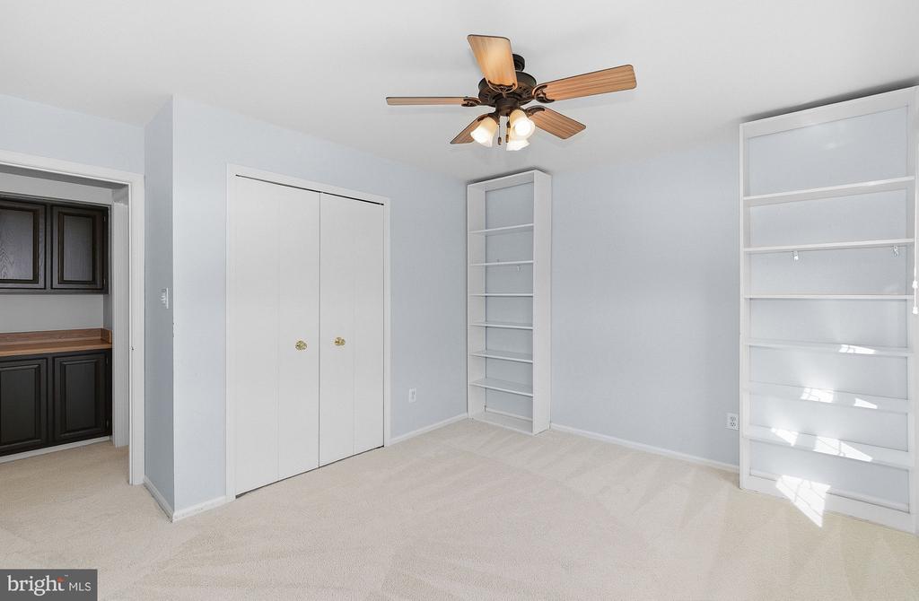 12525 ARNSLEY COURT