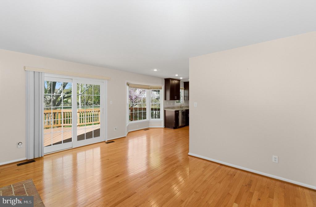 12525 ARNSLEY COURT
