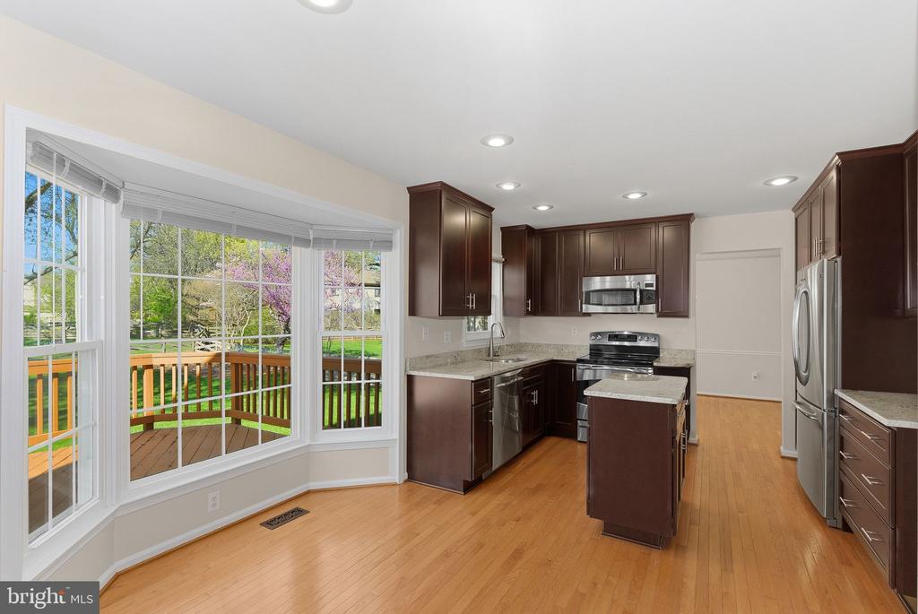 12525 ARNSLEY COURT
