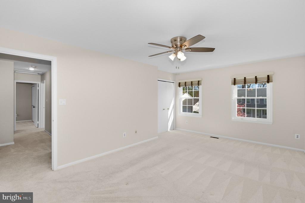12525 ARNSLEY COURT
