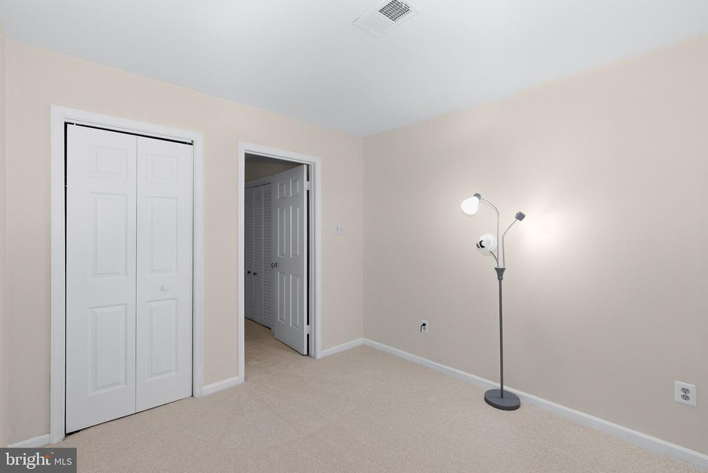 12525 ARNSLEY COURT