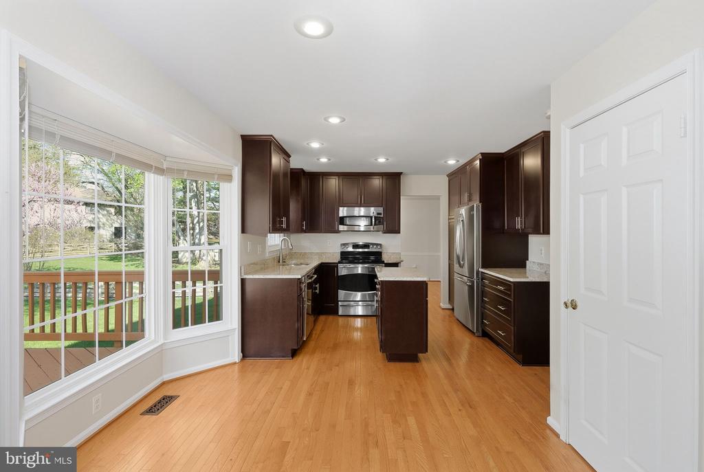 12525 ARNSLEY COURT