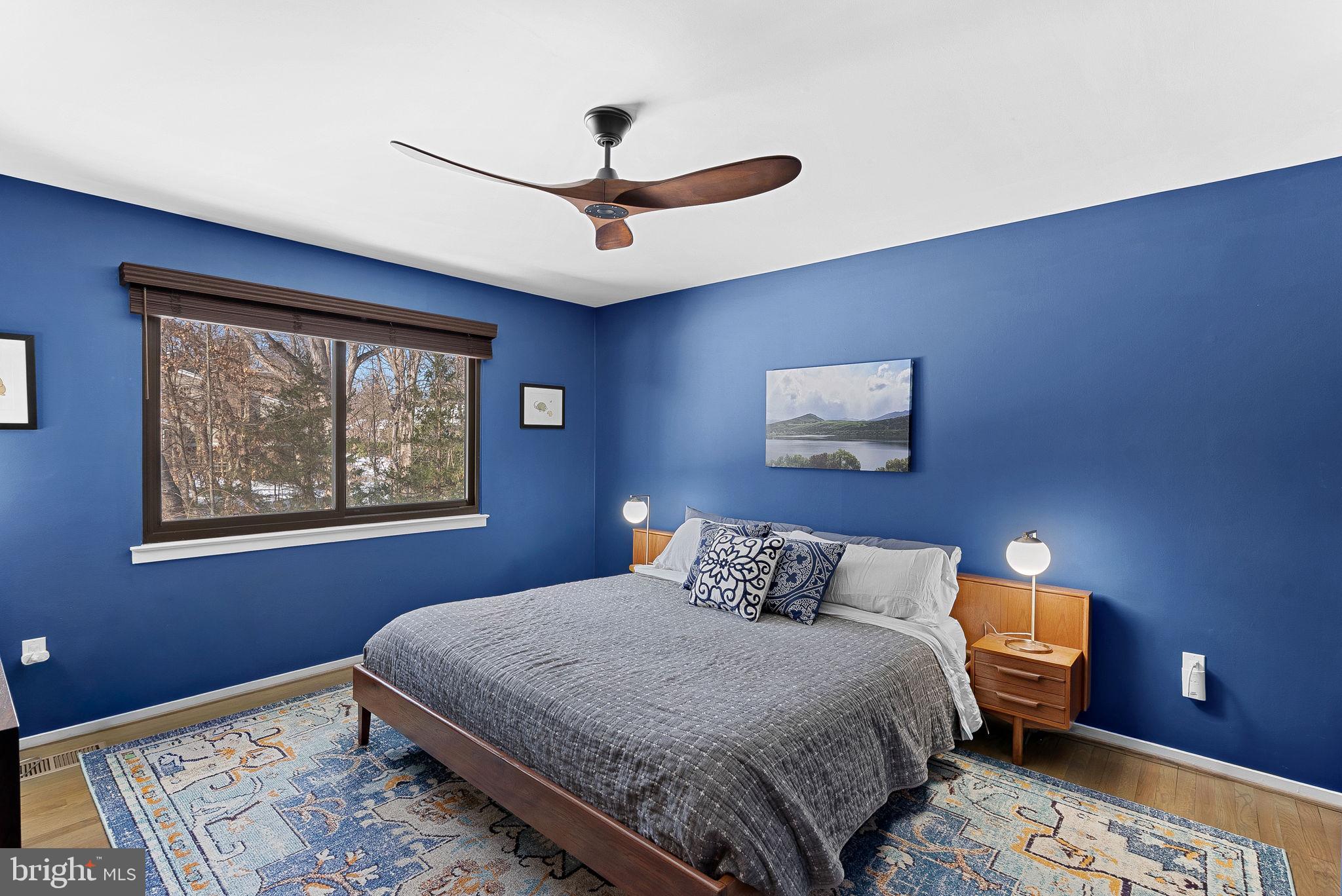 1628 GREENBRIAR COURT