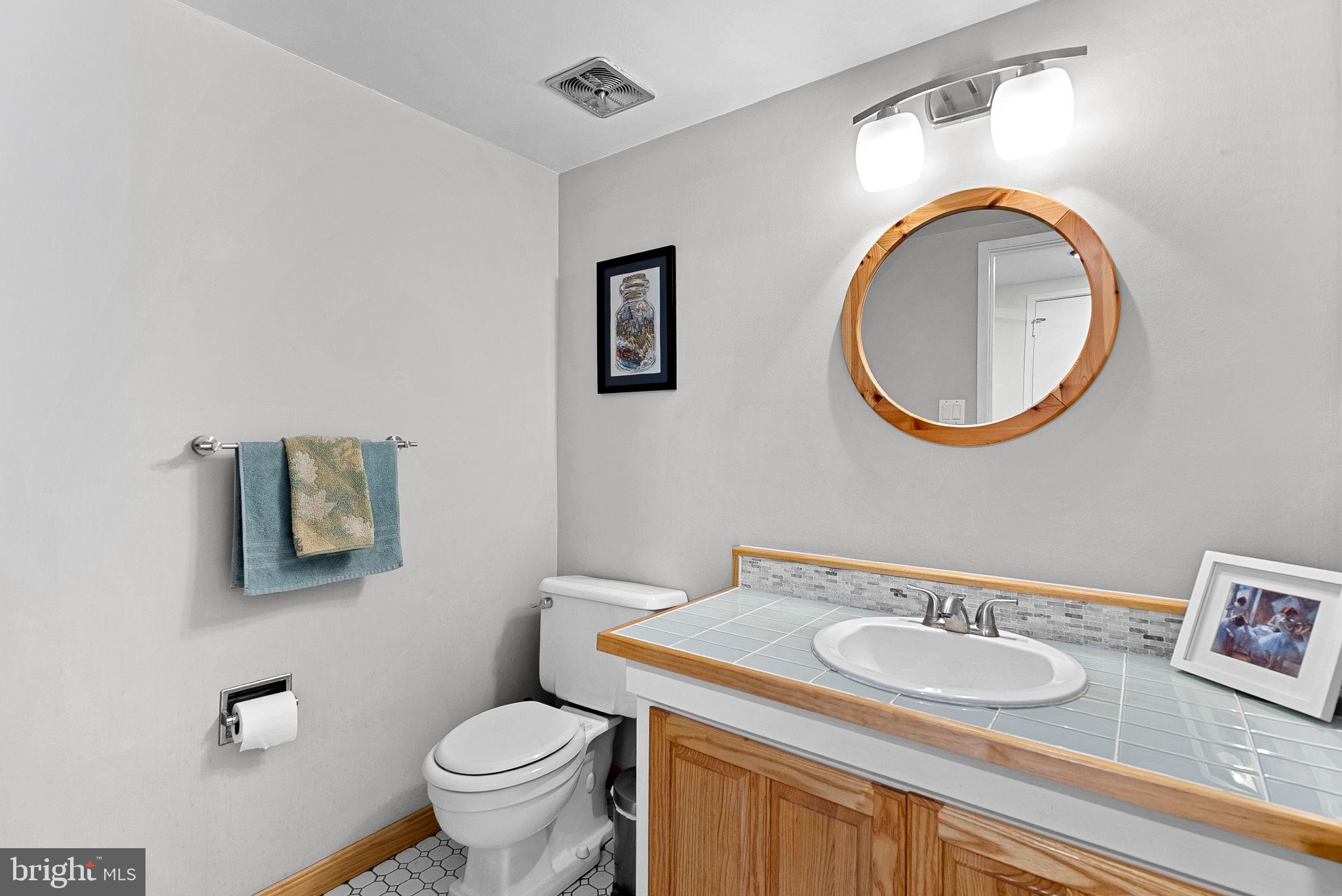 1628 GREENBRIAR COURT