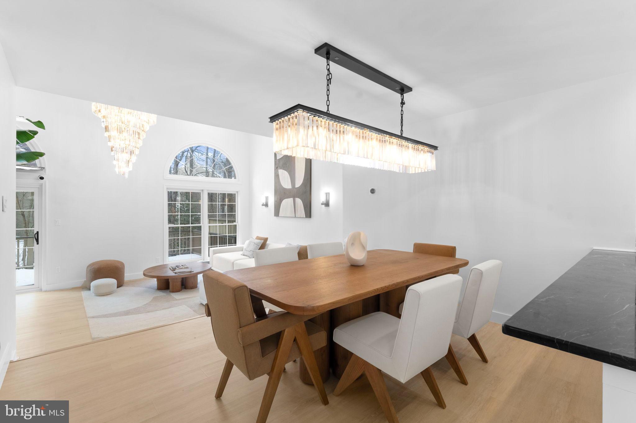 11433 HERITAGE OAK COURT