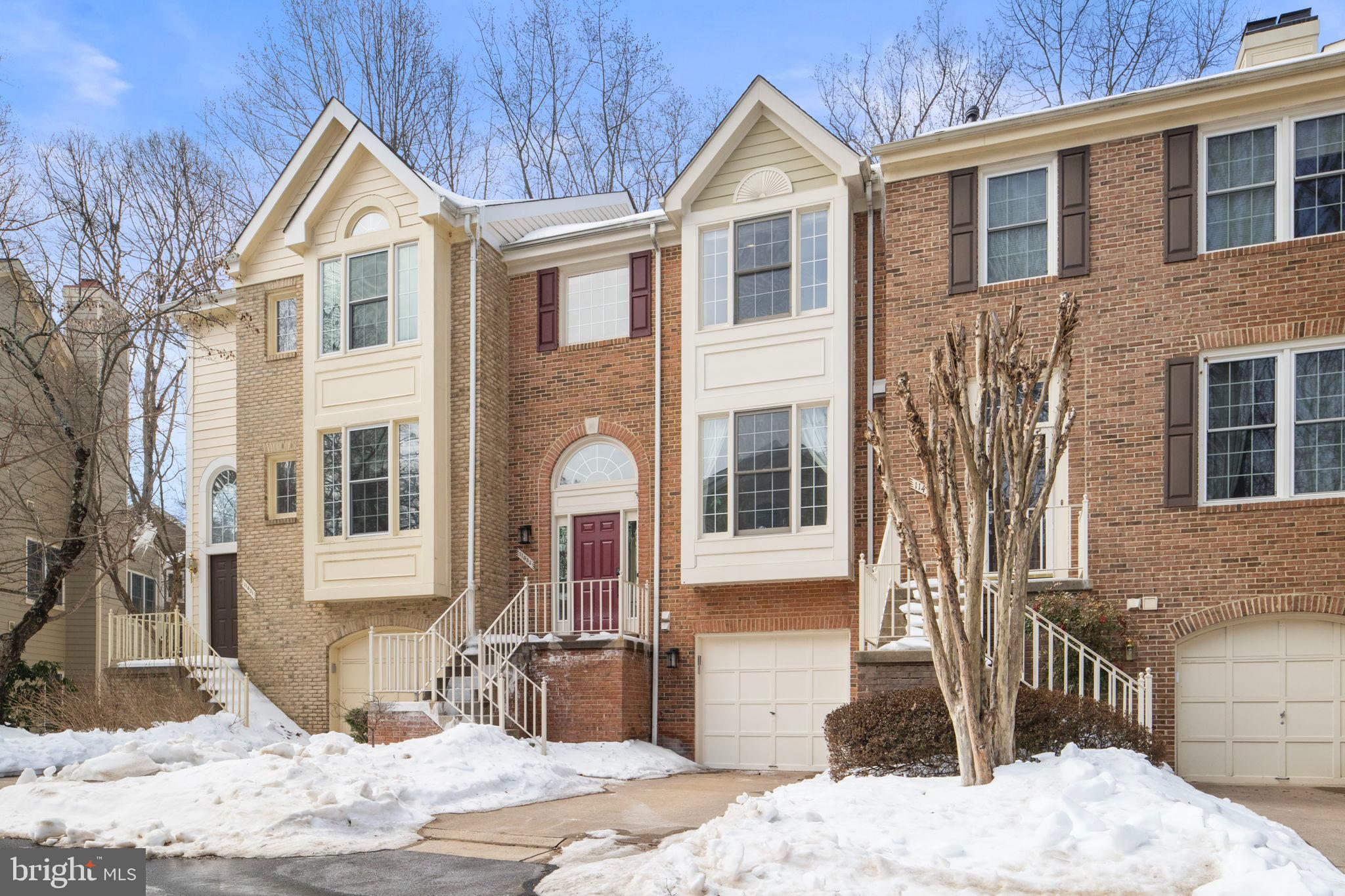 11433 HERITAGE OAK COURT