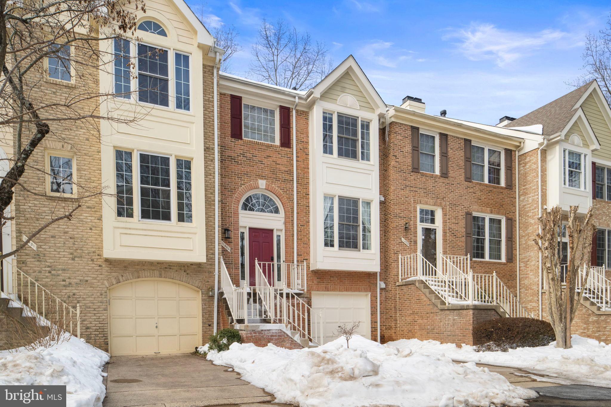 11433 HERITAGE OAK COURT